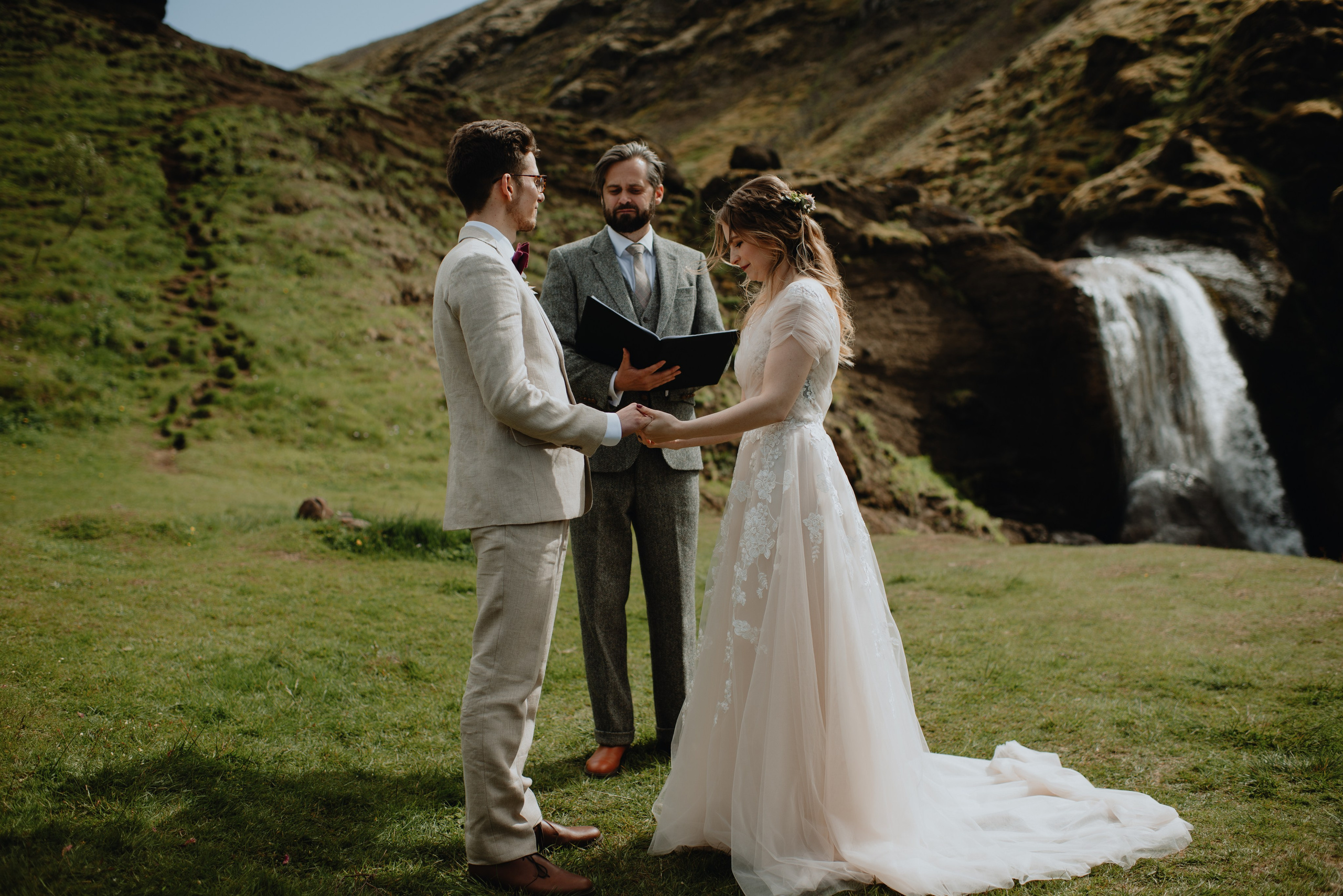 Alina and Grettar. Michalina Dzianach Wedding Photographer Iceland