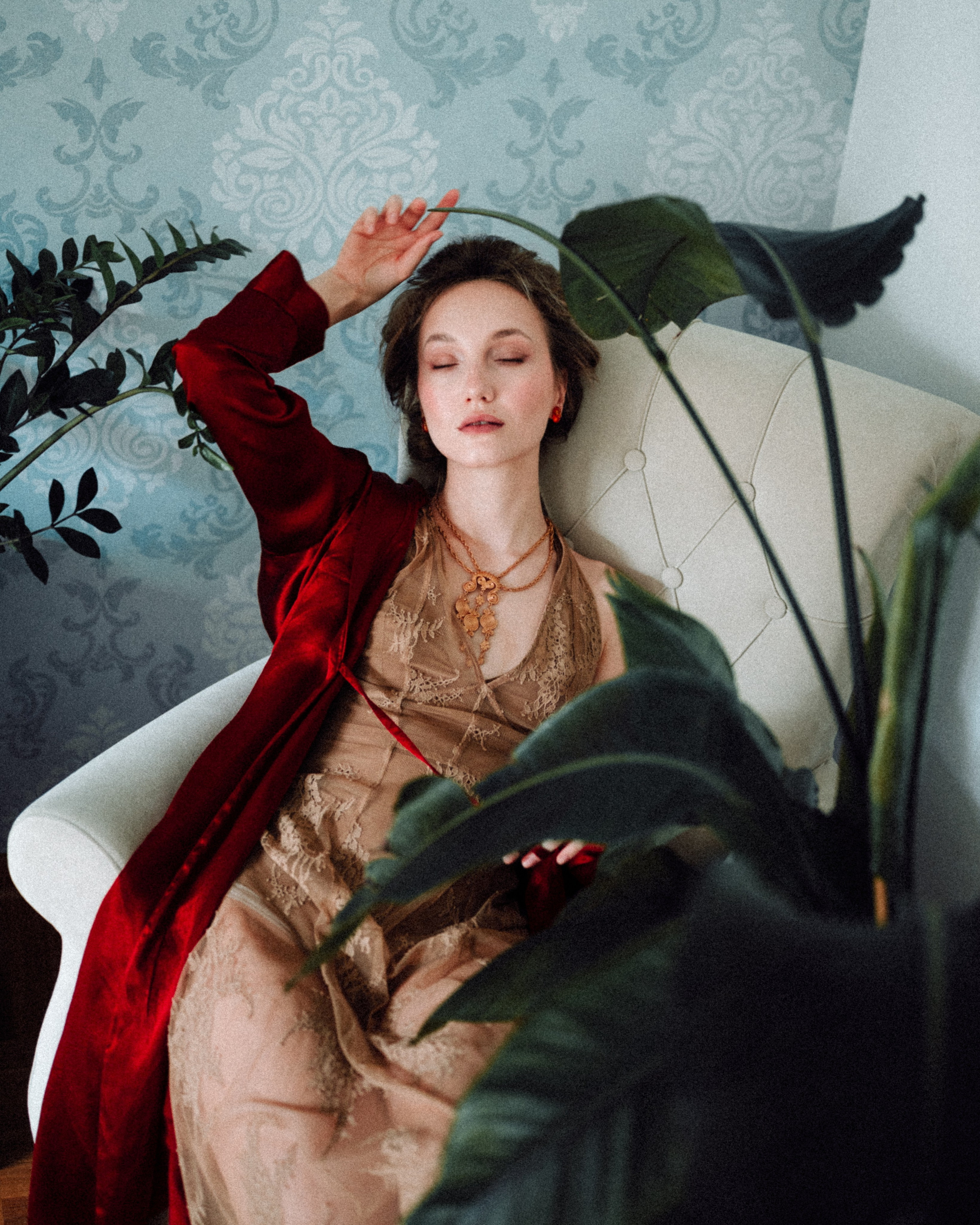 Bohemian Photoshoot Indoors. Moth & Moss Photography