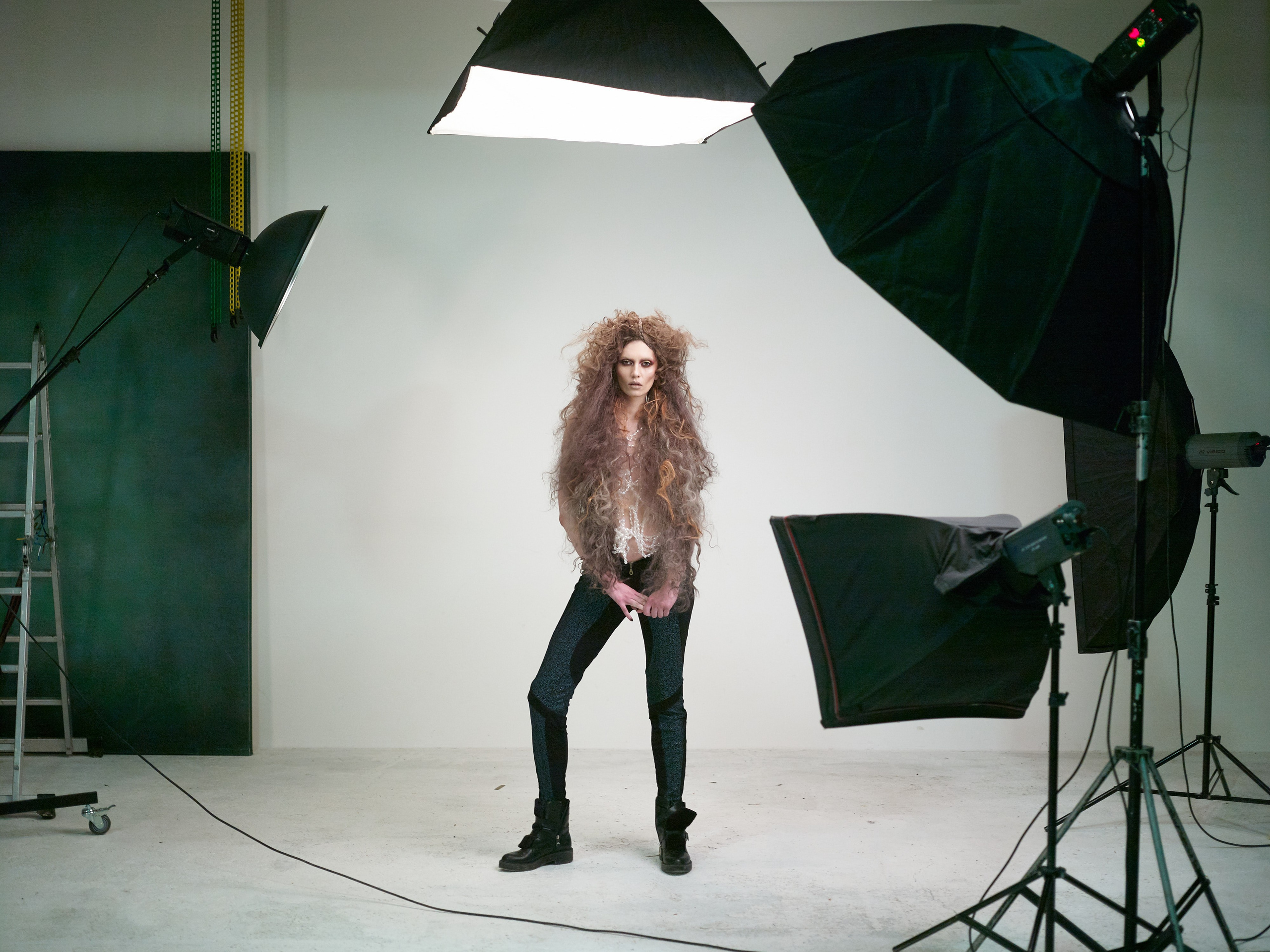 Studio Photogenic. Commercial and studio photographer in Belgrade