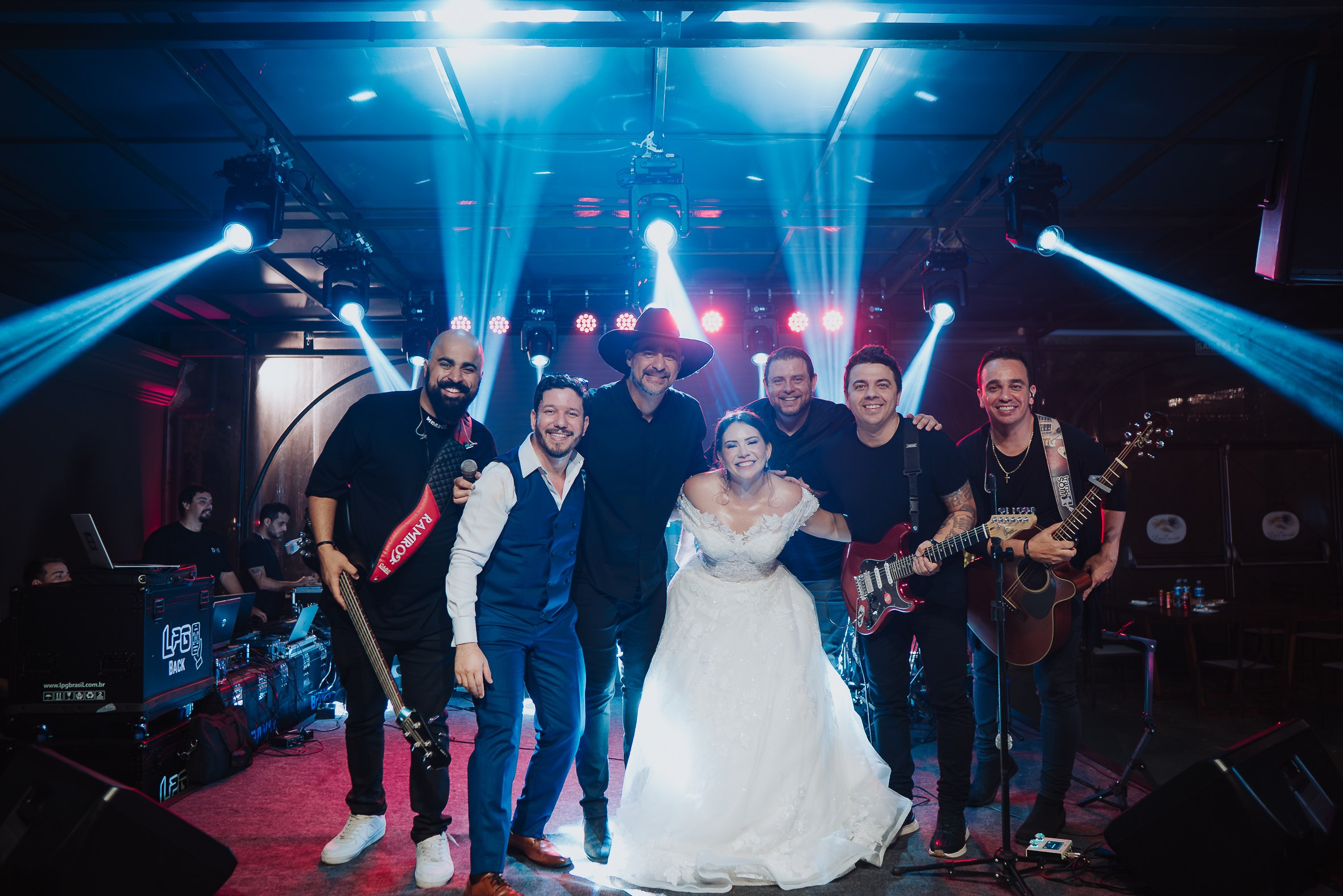 Andréia & Edson. O Casal Dos Noivos