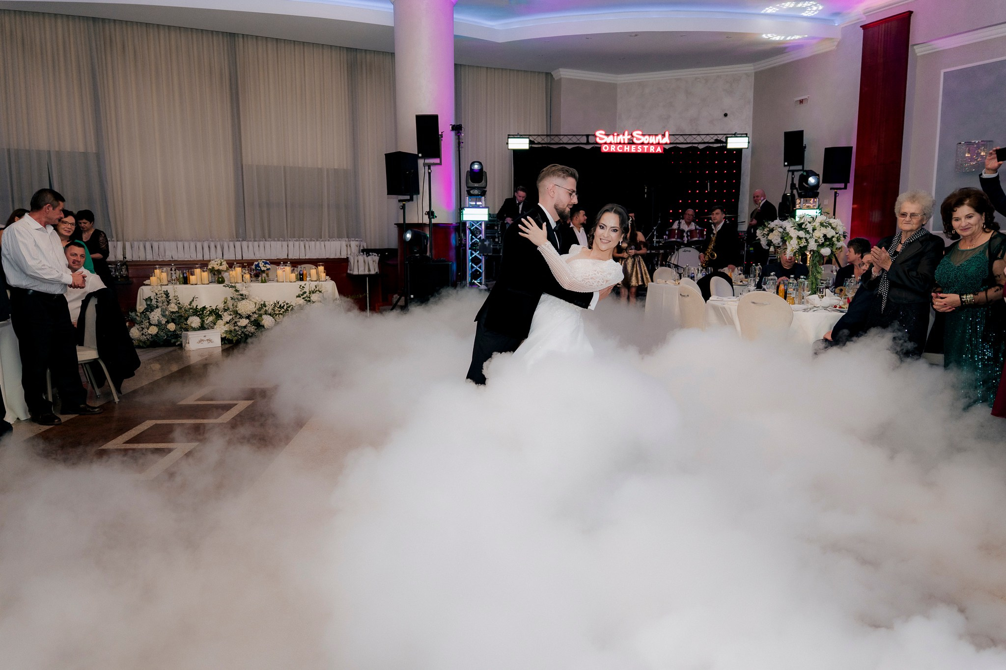 Julia & Ștefan. Dragosbaciuartphotographer