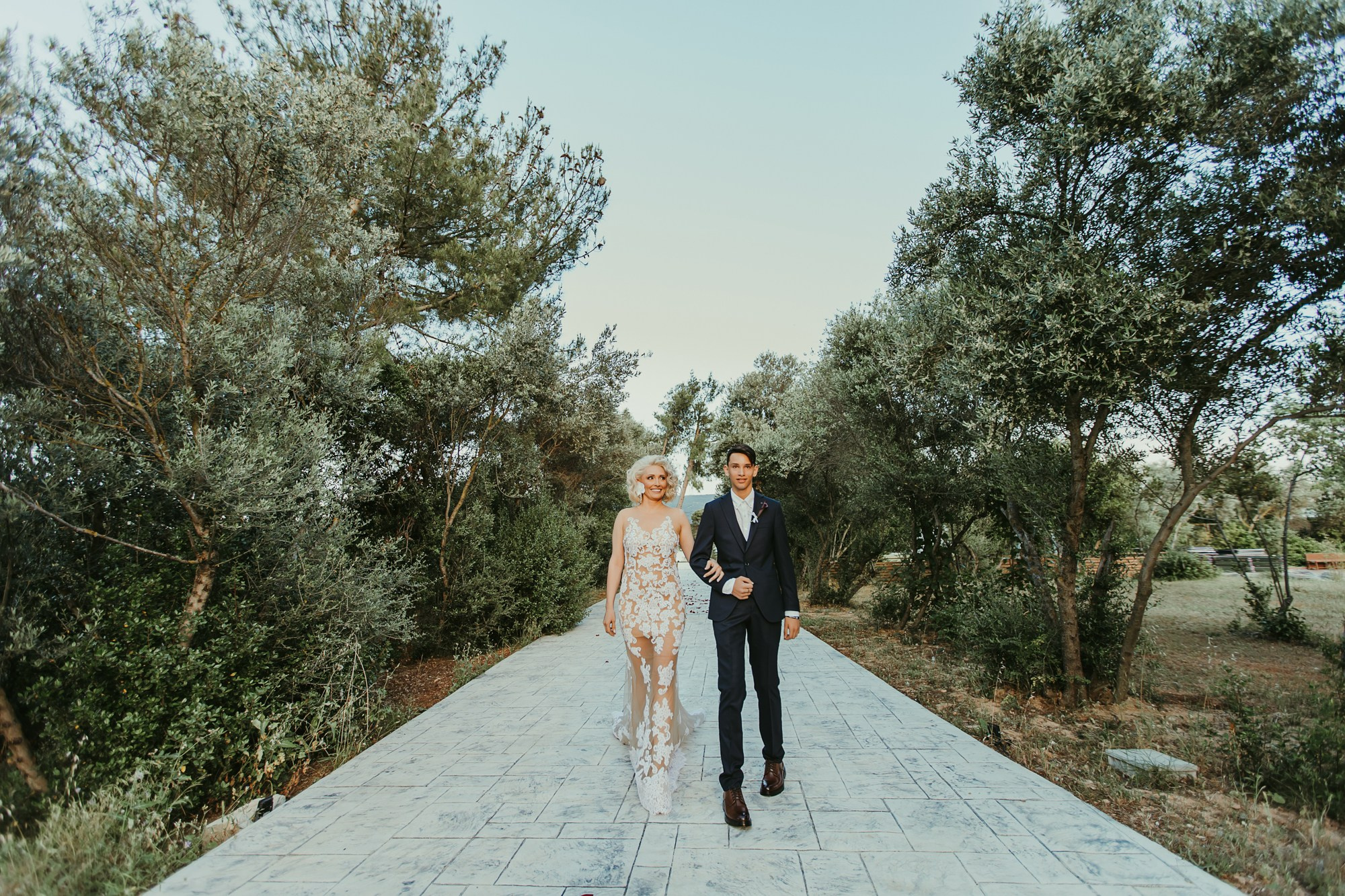 Lambros-Adriana. Fotograf și videograf de nuntă R. Moldova, Romania