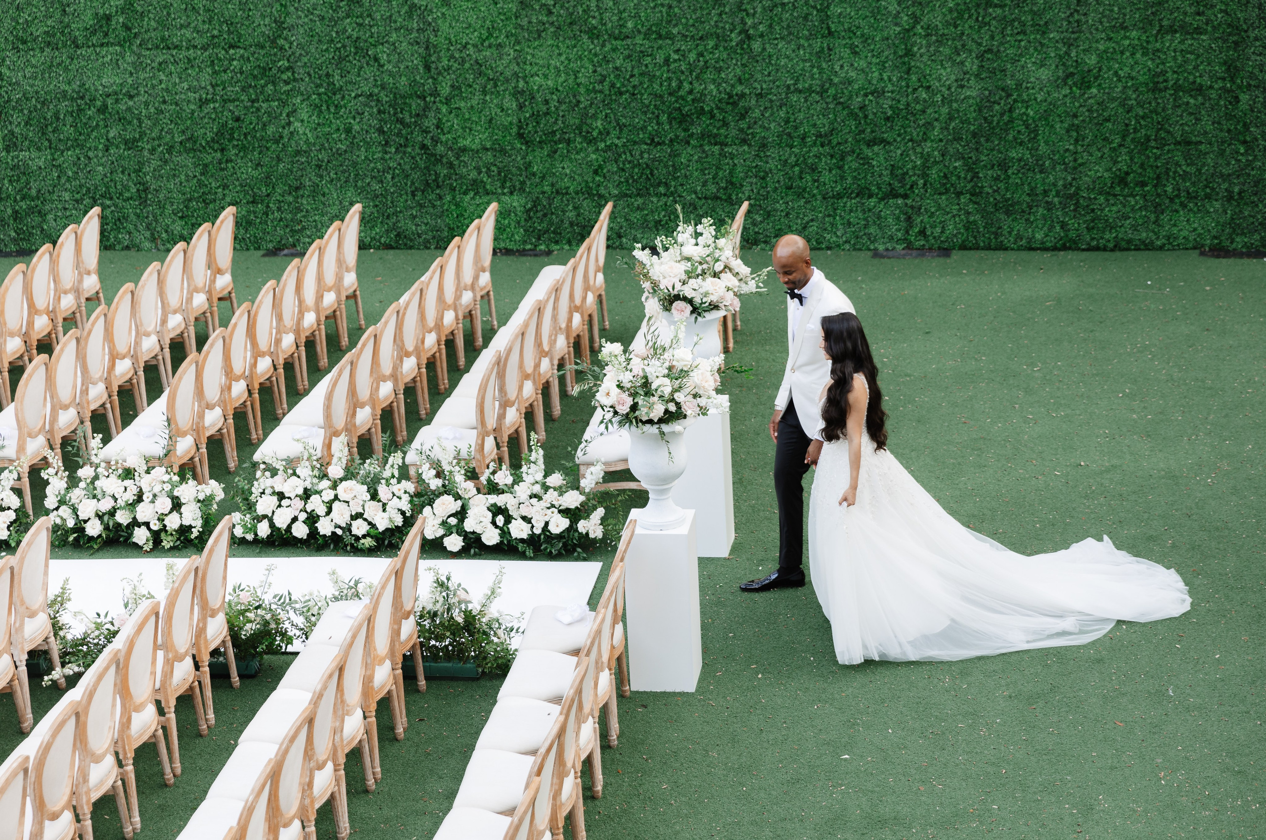 Classic Elegance Meets Modern Love | Martha & Julius at Villa Woodbine. YES I DO PRODUCTION — Wedding photography&videography