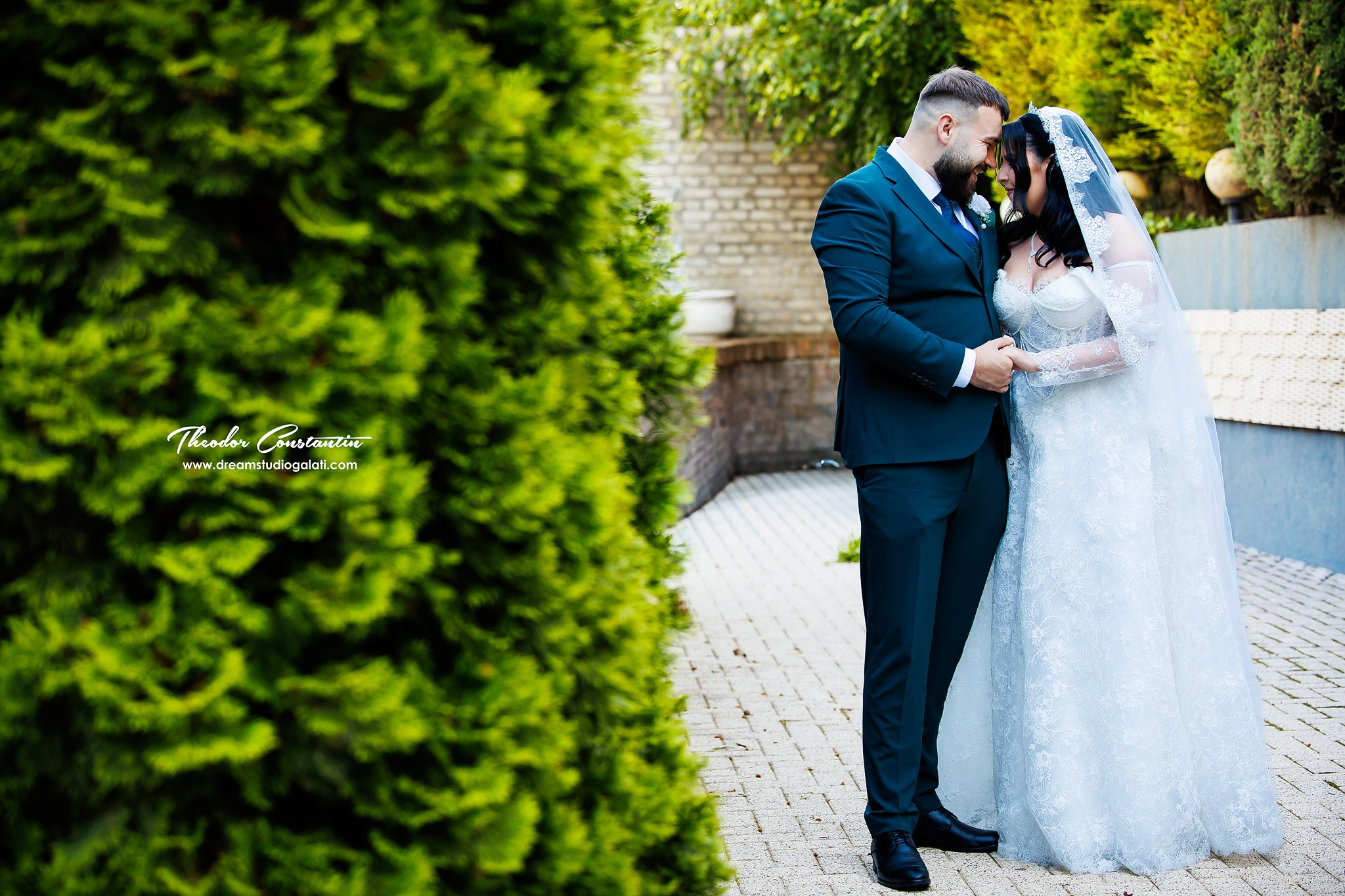 Shooting Foto Nunta. Dream Studio Galați – ședințe foto profesionale pentru familie, portrete și evenimente