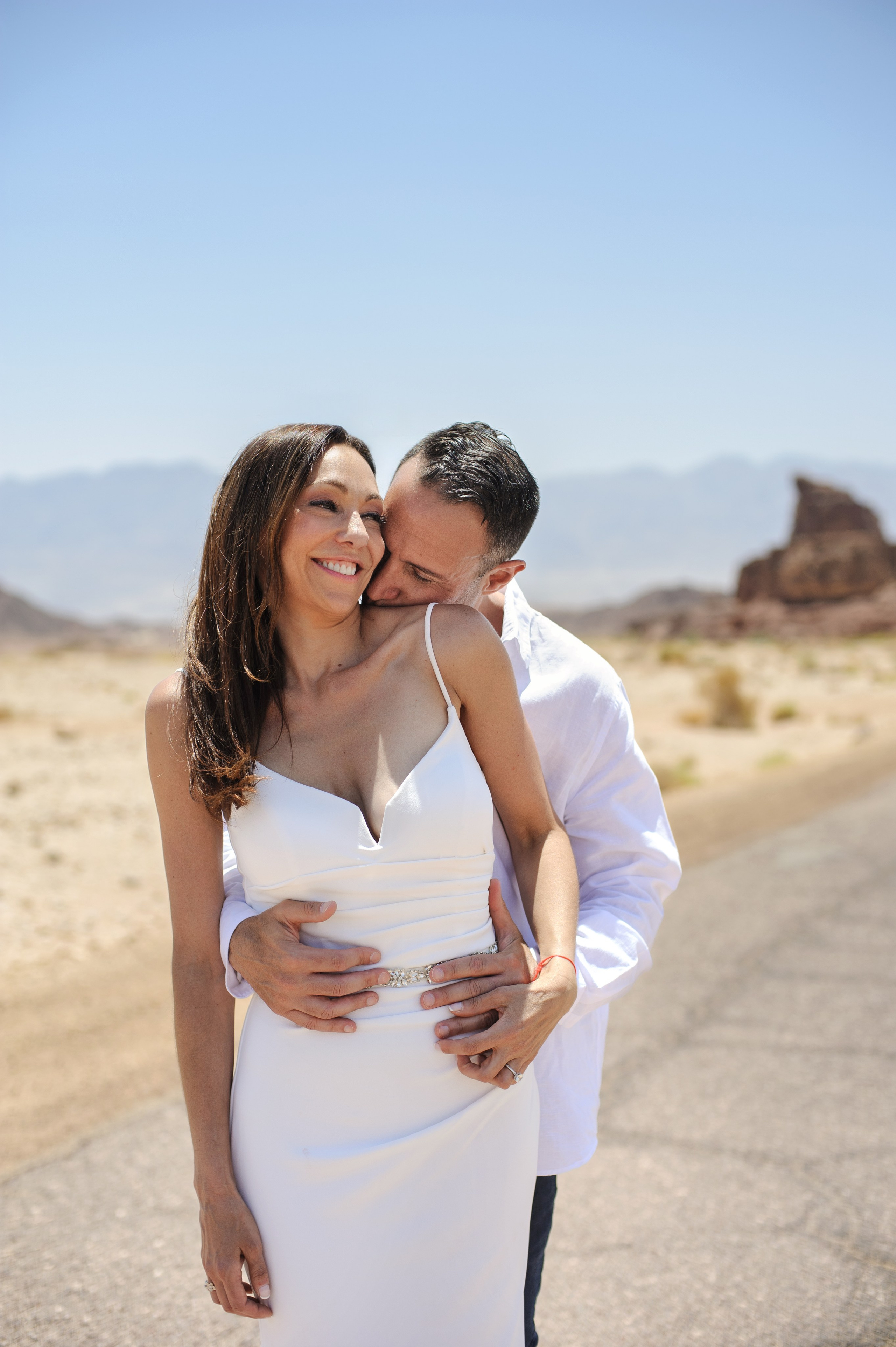 Wedding in the Timna park for Guy & Jodie. Family children pregnancy love stories photographer in Eilat Israel Olga Amchislavsky