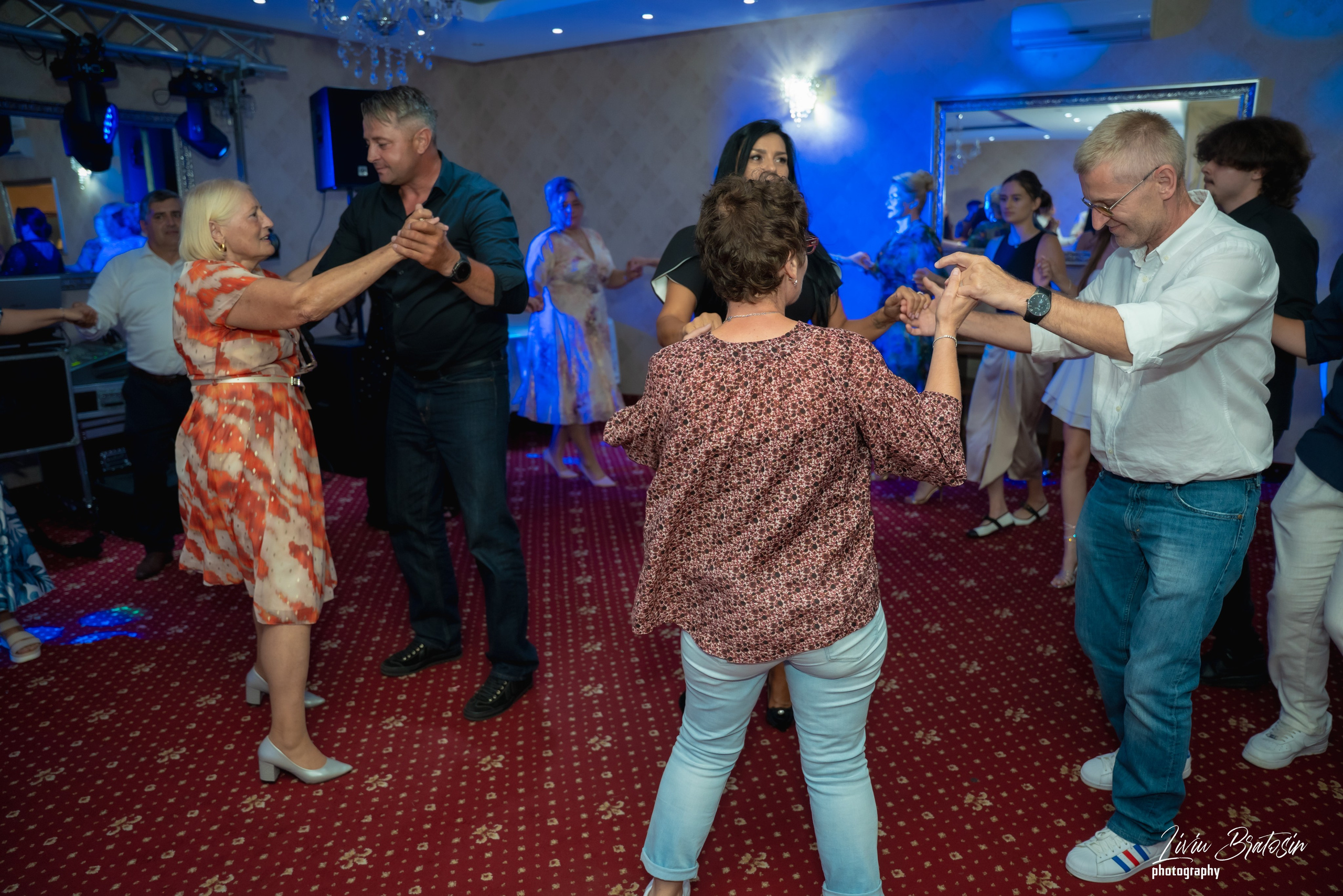 RĂZVAN. RRStudio — Fotograf evenimente