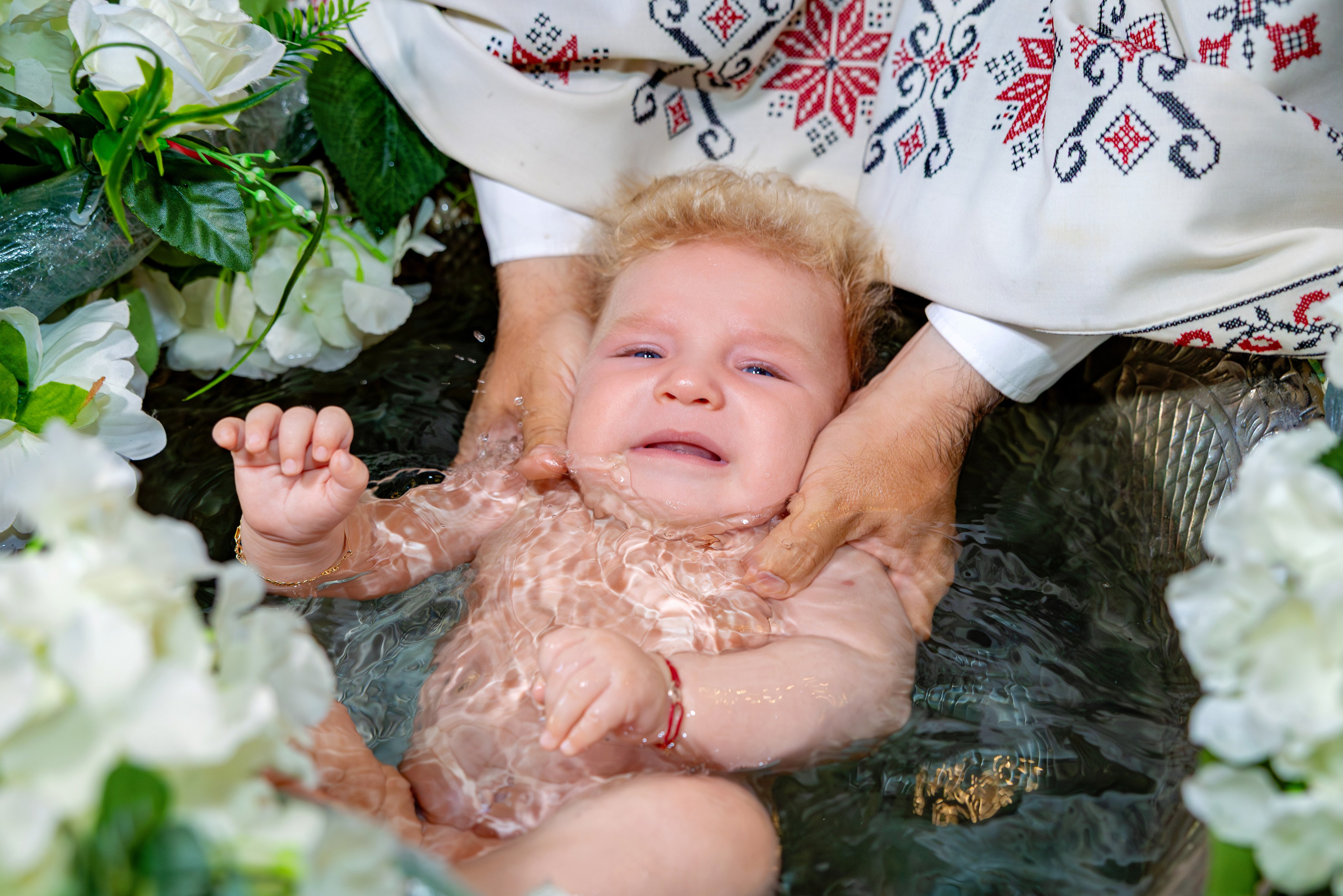 Eric Ionut. Moments By Gub