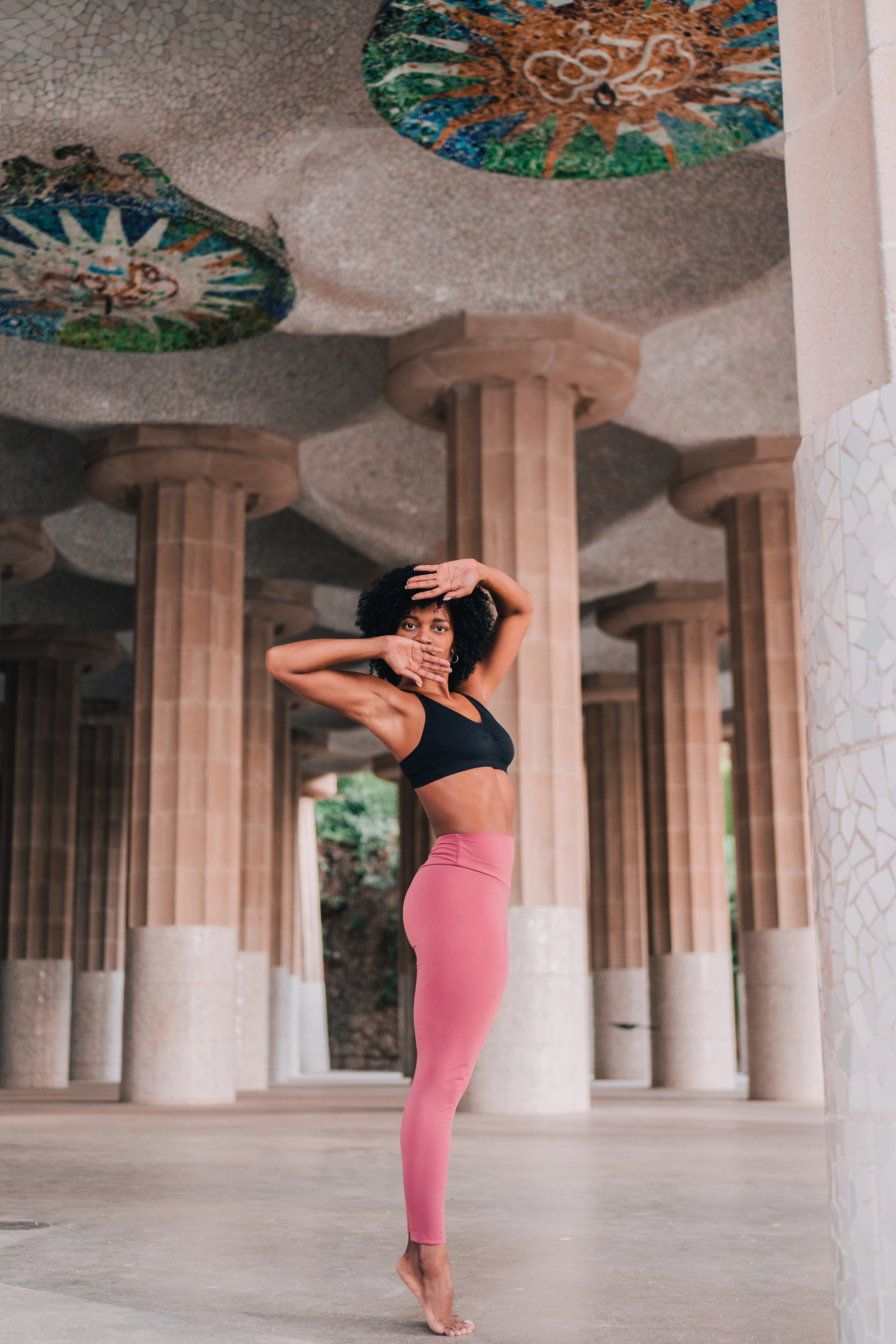 Yoga teacher Kailen. Photographer Kristina Dorina