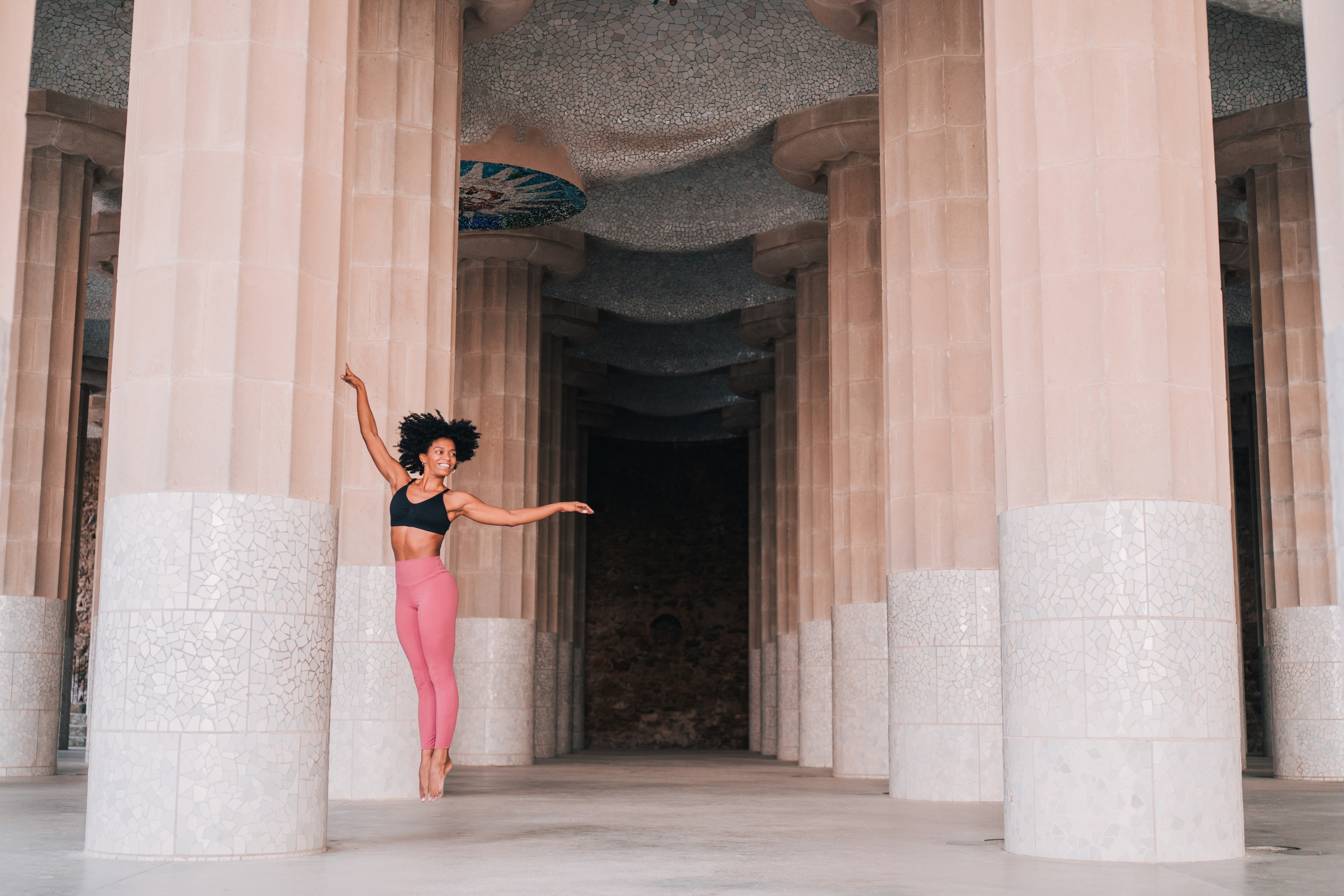 Yoga teacher Kailen. Photographer Kristina Dorina