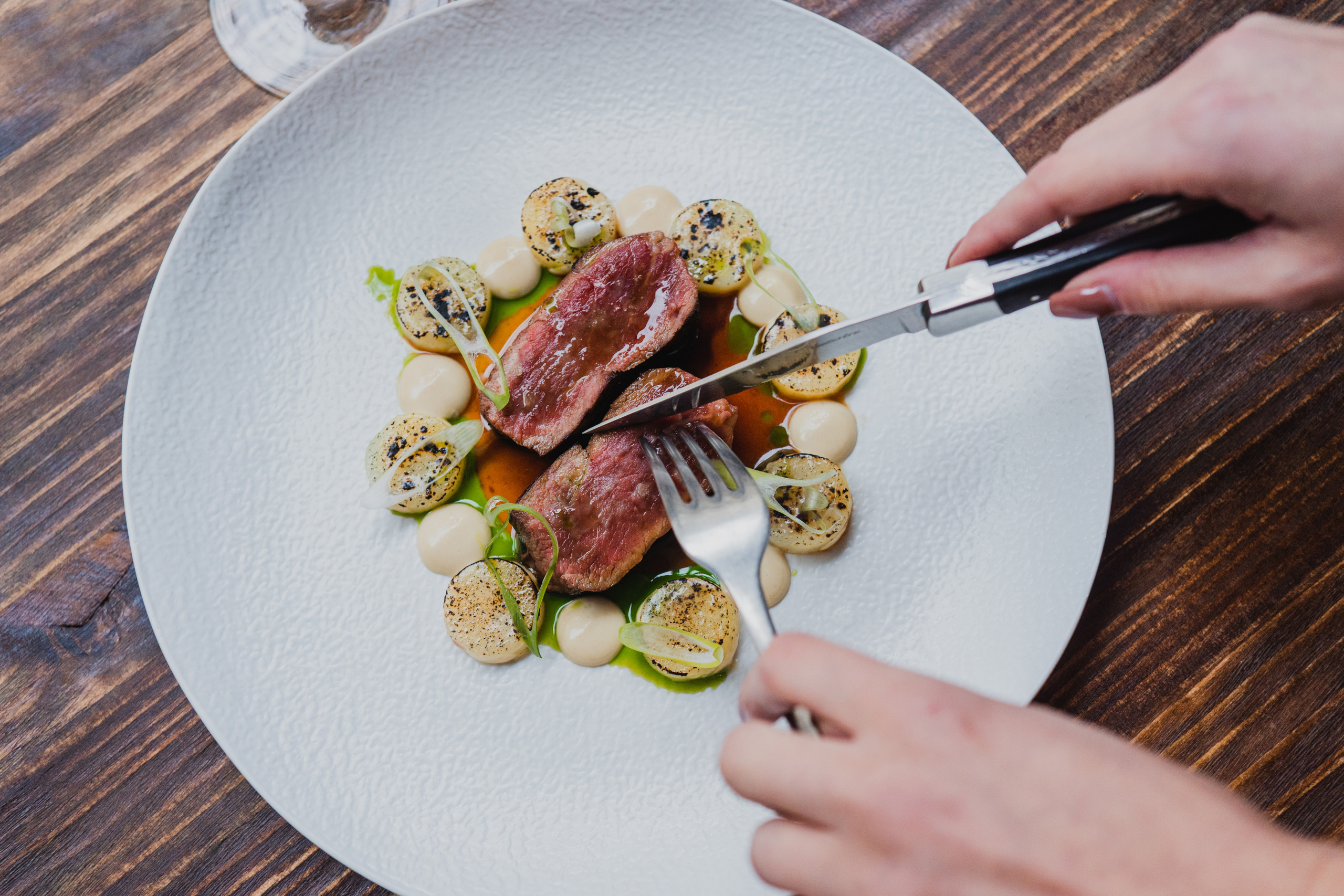 Restaurant Vinogrado. Photographer Kristina Dorina