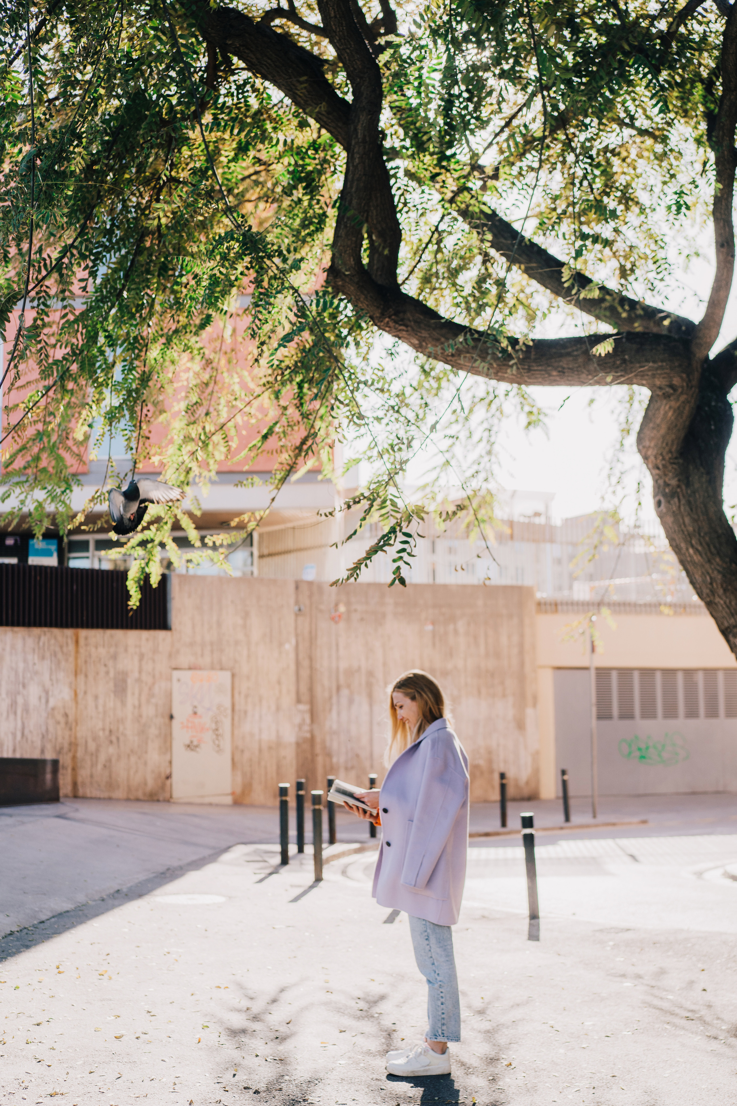 Elena (profile photos for social media). Photographer Kristina Dorina