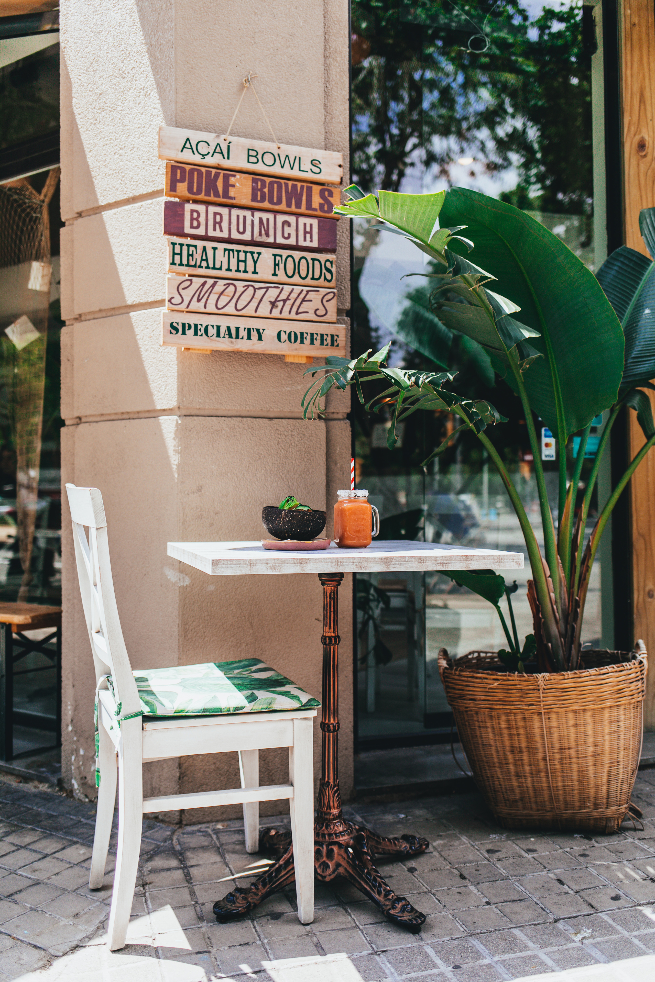 Restaurat Casa Do Acai. Photographer Kristina Dorina