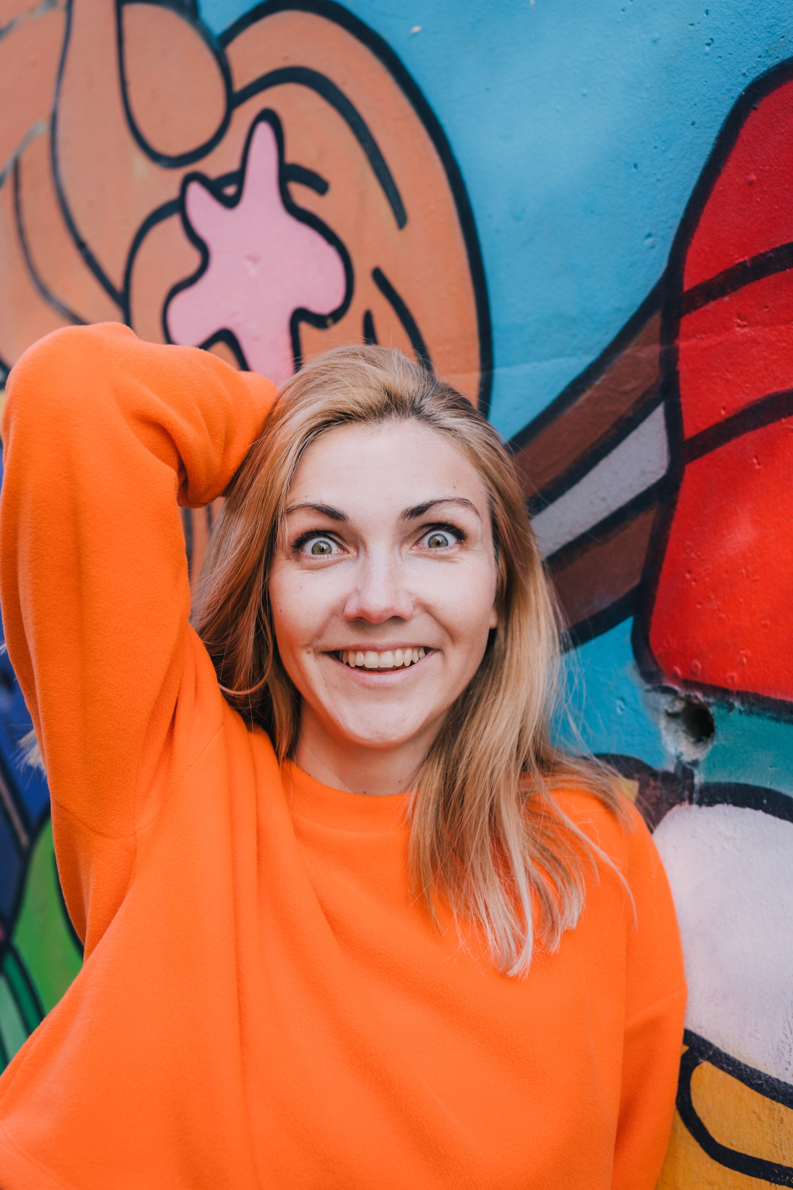 Elena (profile photos for social media). Photographer Kristina Dorina