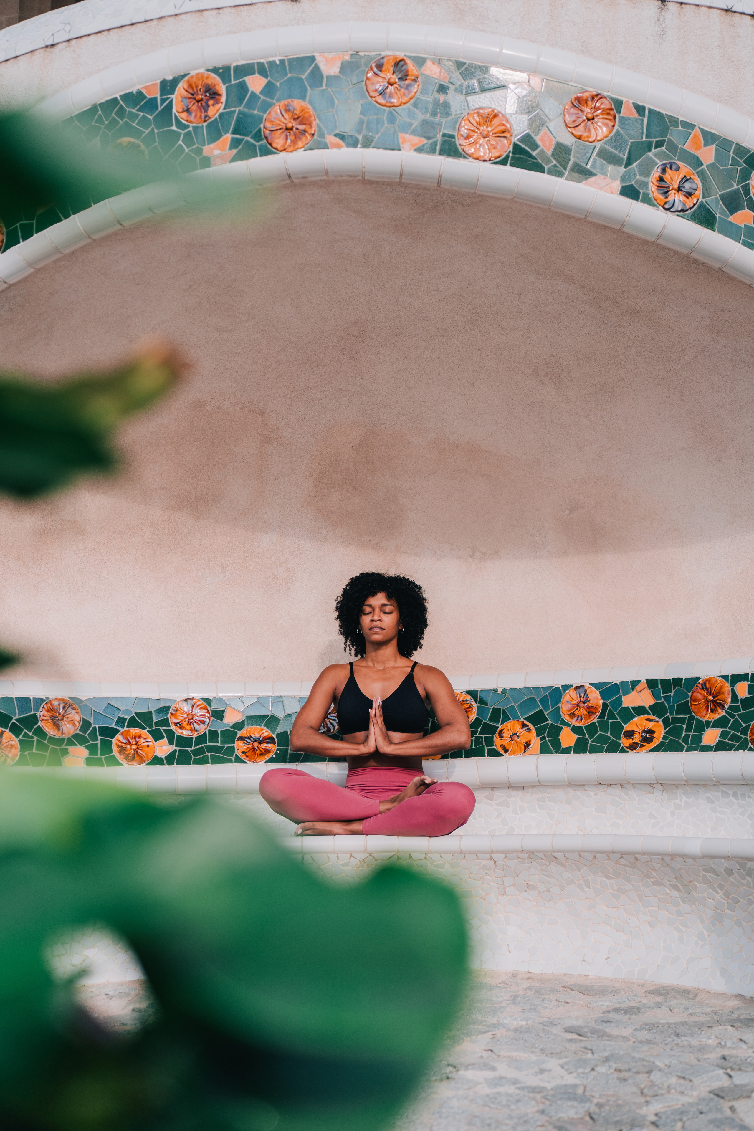 Yoga teacher Kailen. Photographer Kristina Dorina