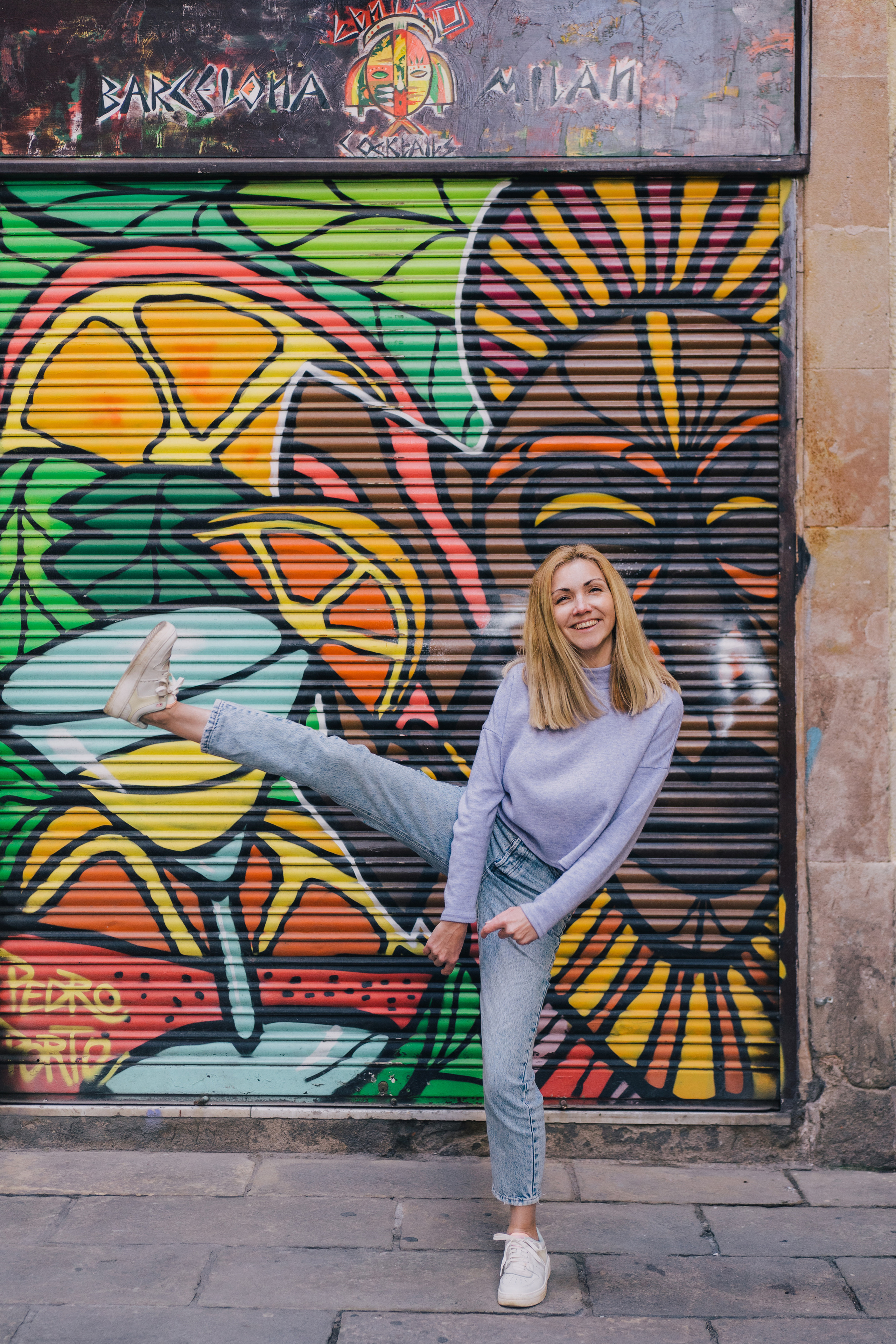 Elena (profile photos for social media). Photographer Kristina Dorina