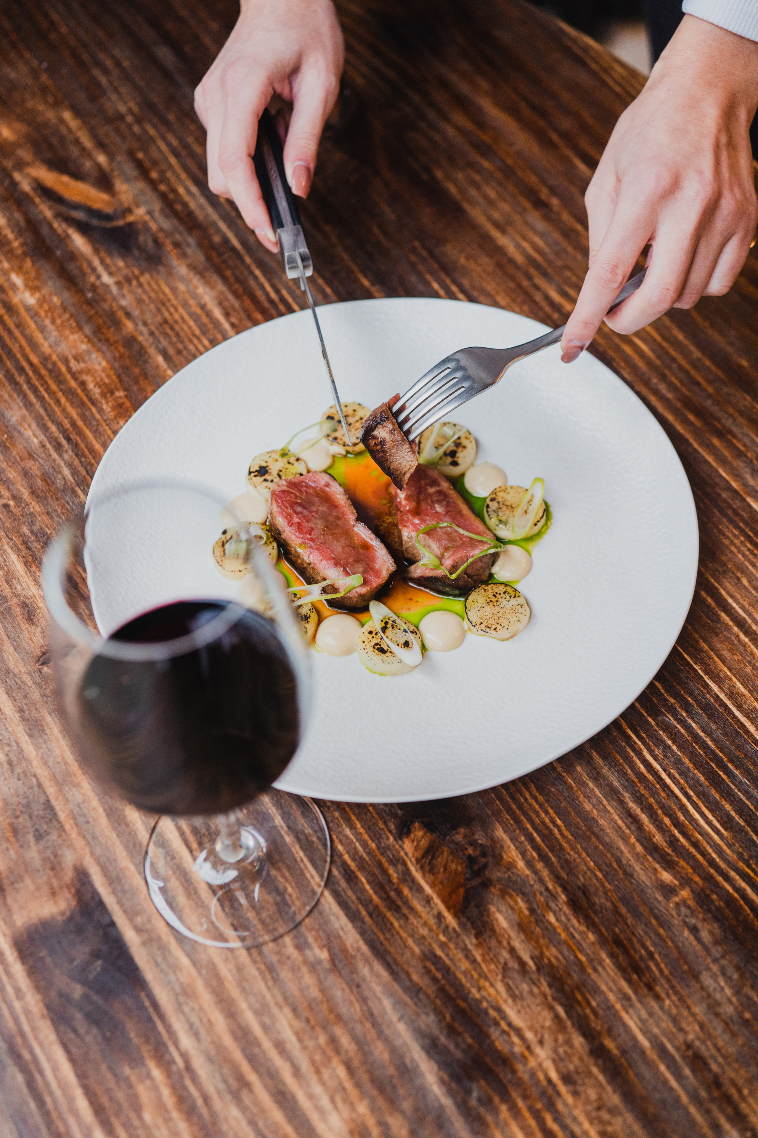 Restaurant Vinogrado. Photographer Kristina Dorina