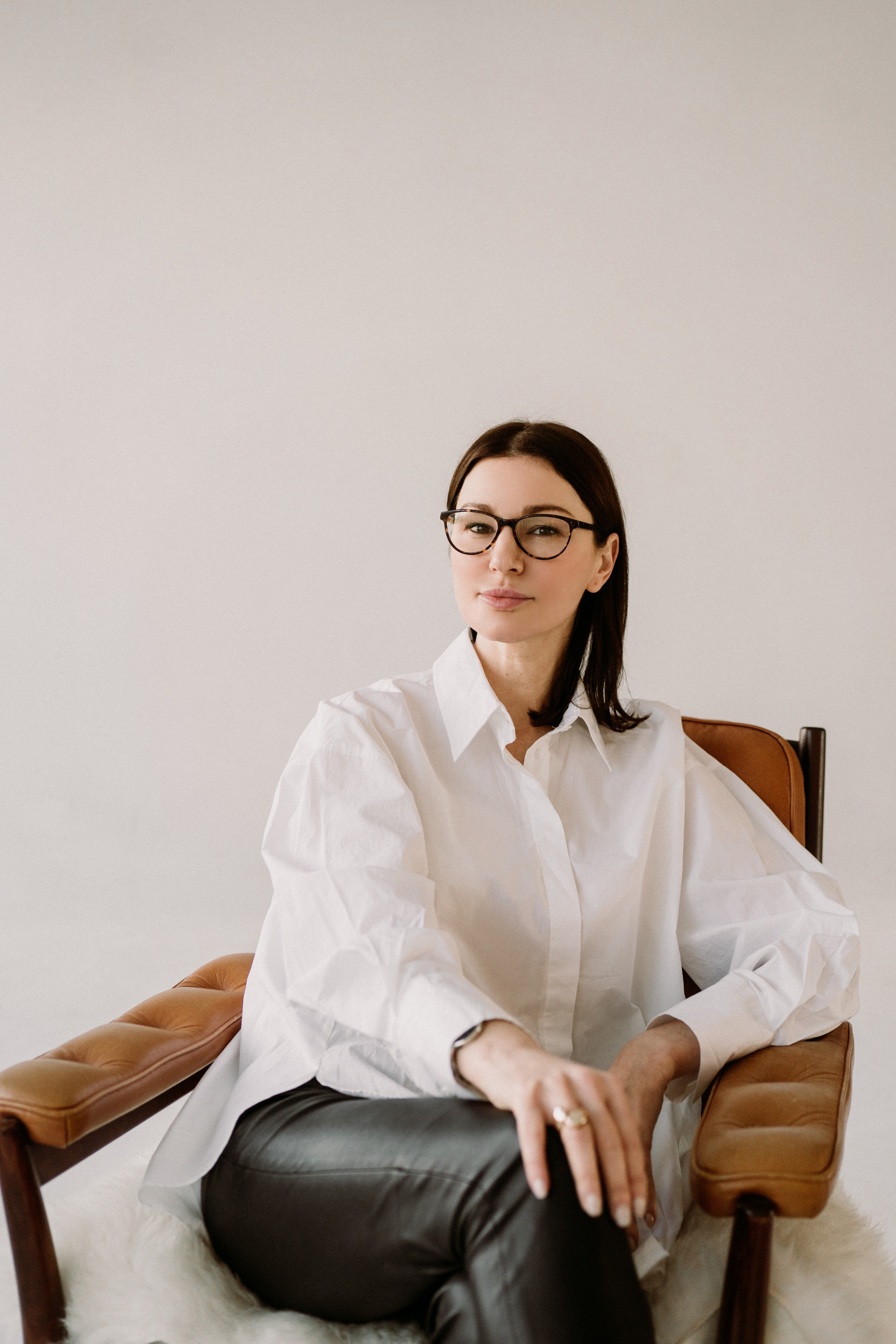 Brand photo for Hair Stylist. Photographer Kristina Dorina