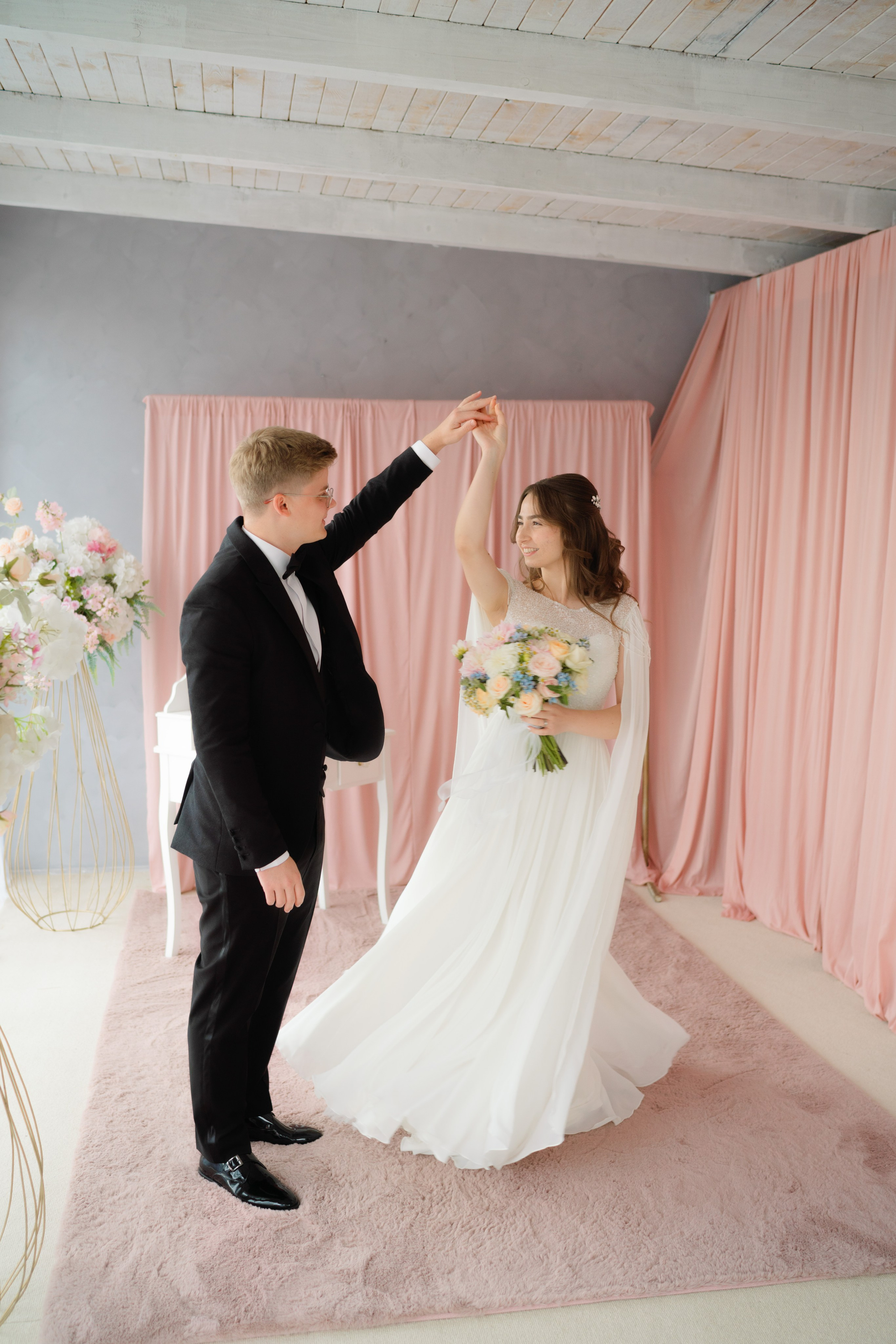 Miruna | Ruben Preview. Main