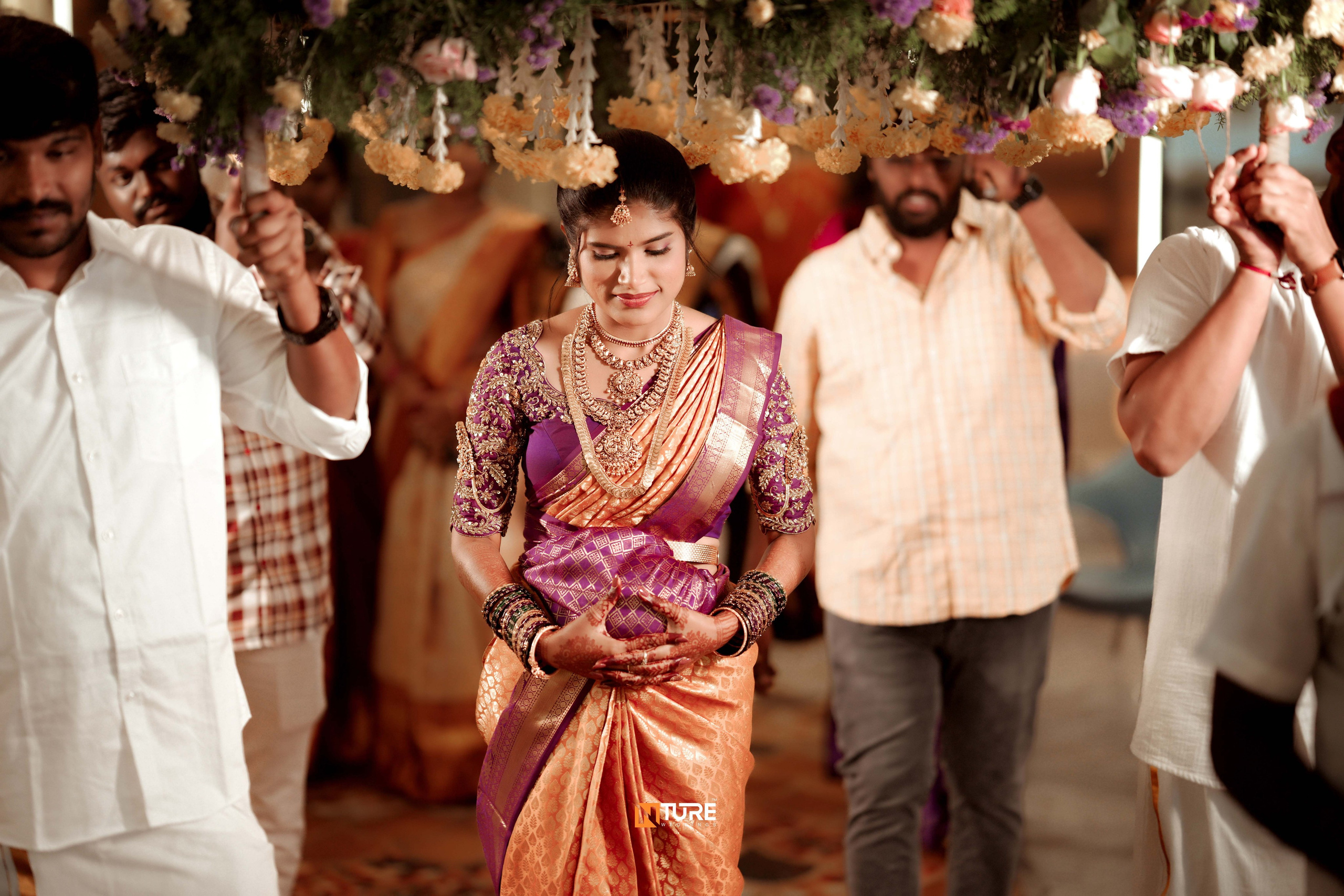 PHOTOS. NTURE WEDDING