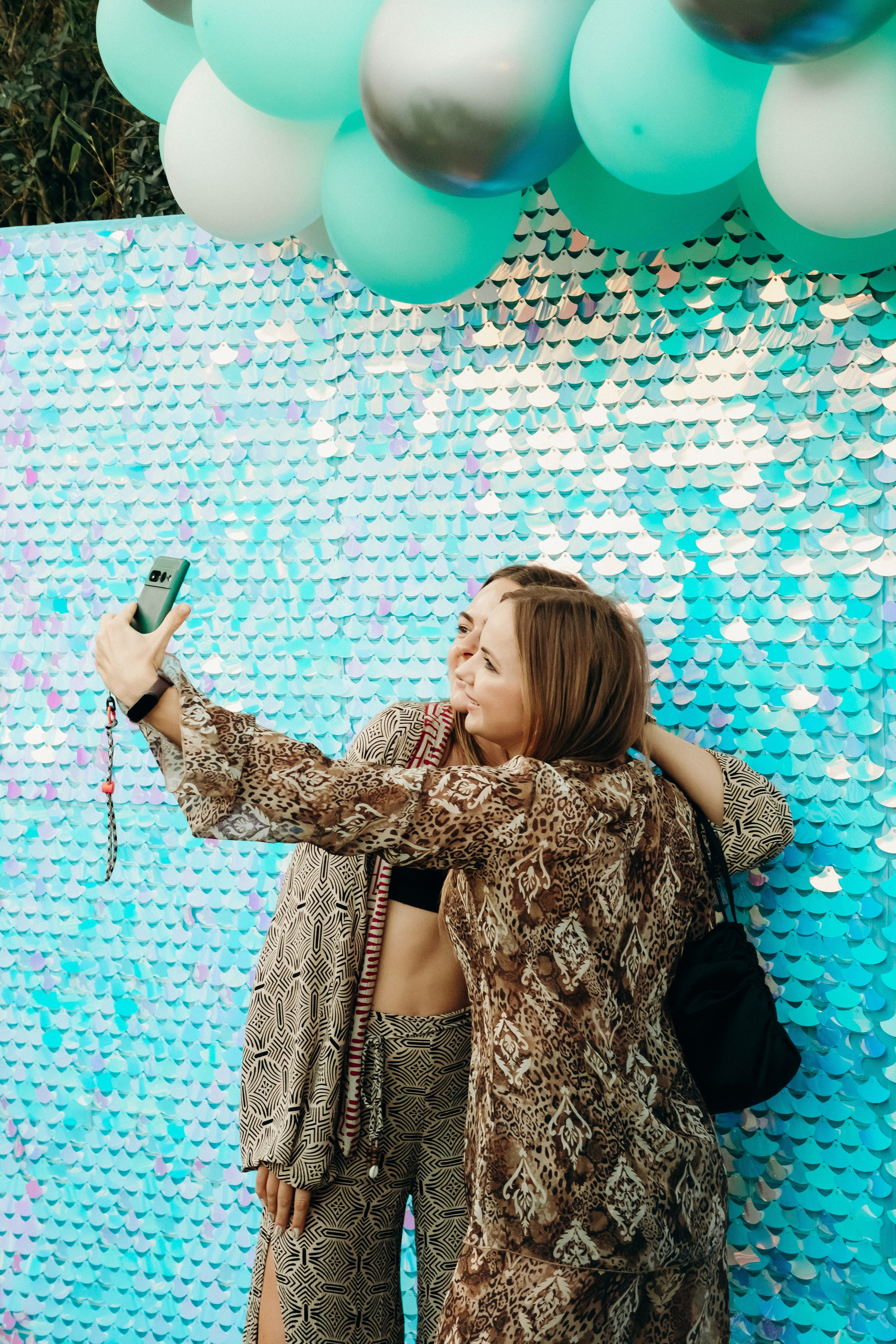 Pool party in  High Villa.  Cascais Sintra Lisbon. Валерія Сичова. Сімейний та репортажний фотограф в Португаліі