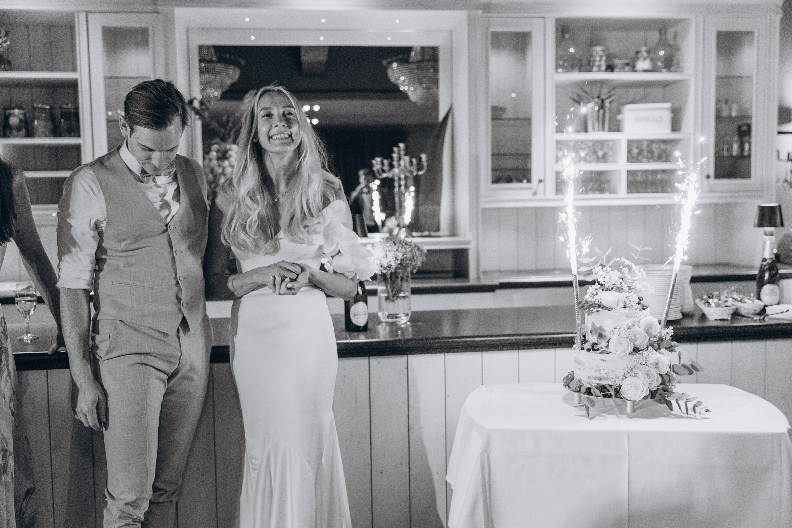 Svetlana and Yann. Hochzeitsgeschichten – Professionelle Hochzeitsfotografie & Videografie in Deutschland, Italien, Spanien und ganz Europa