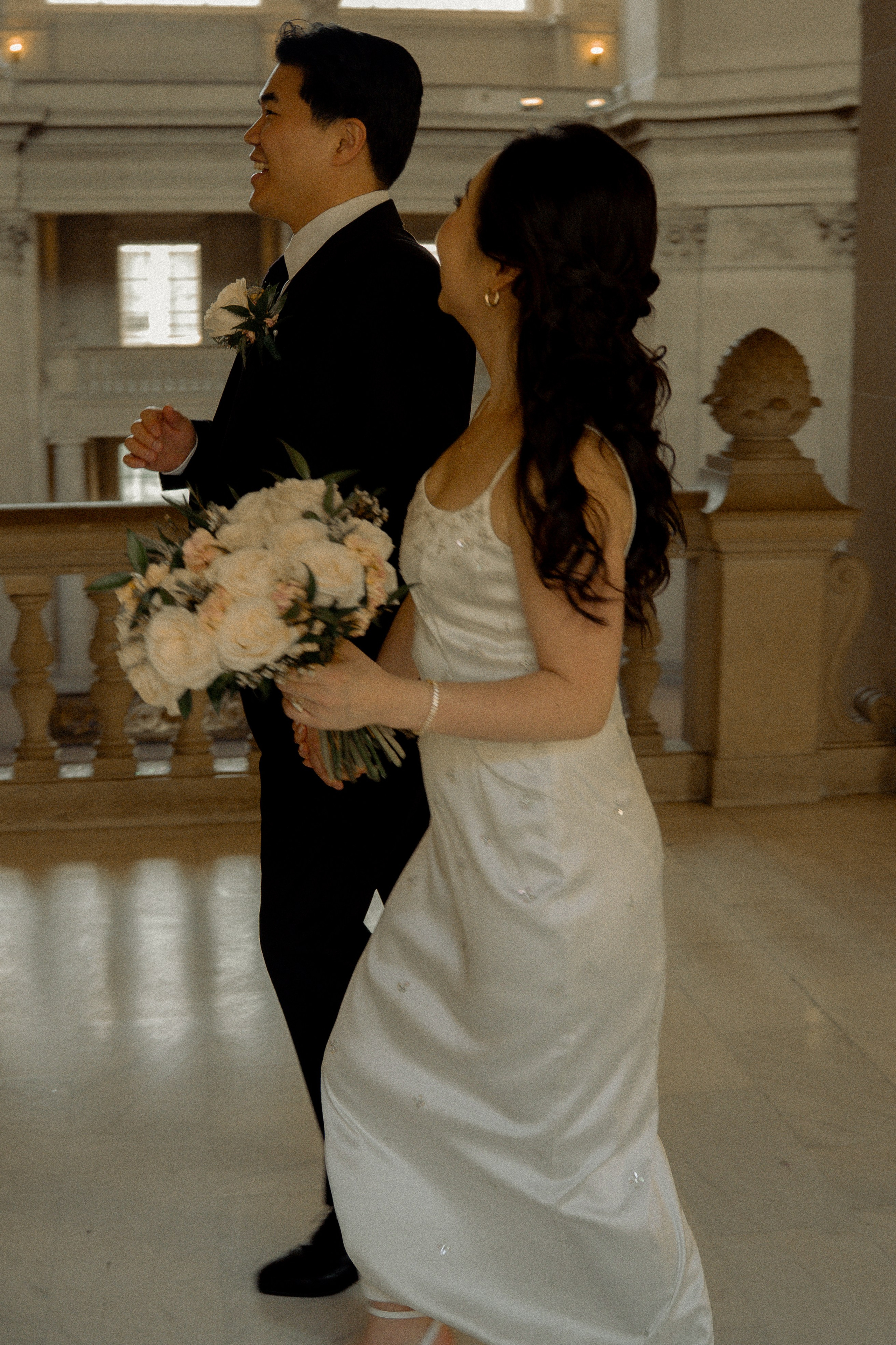 Elopement | City Hall. Sacramento & Bay Area Candid Photographer | photography_of.nadia