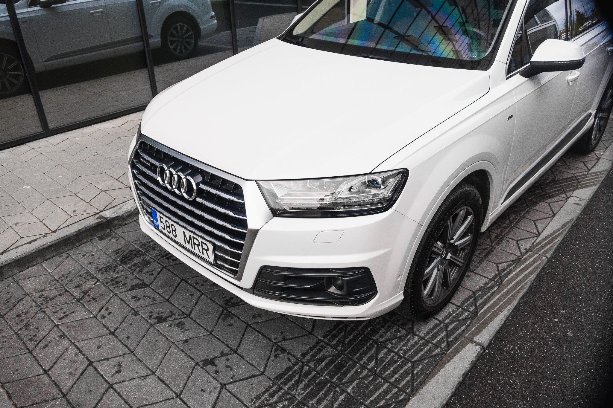 AUDI Q7. LOHA VISUALS — AUTOMOTIVE PHOTOGRAPHY