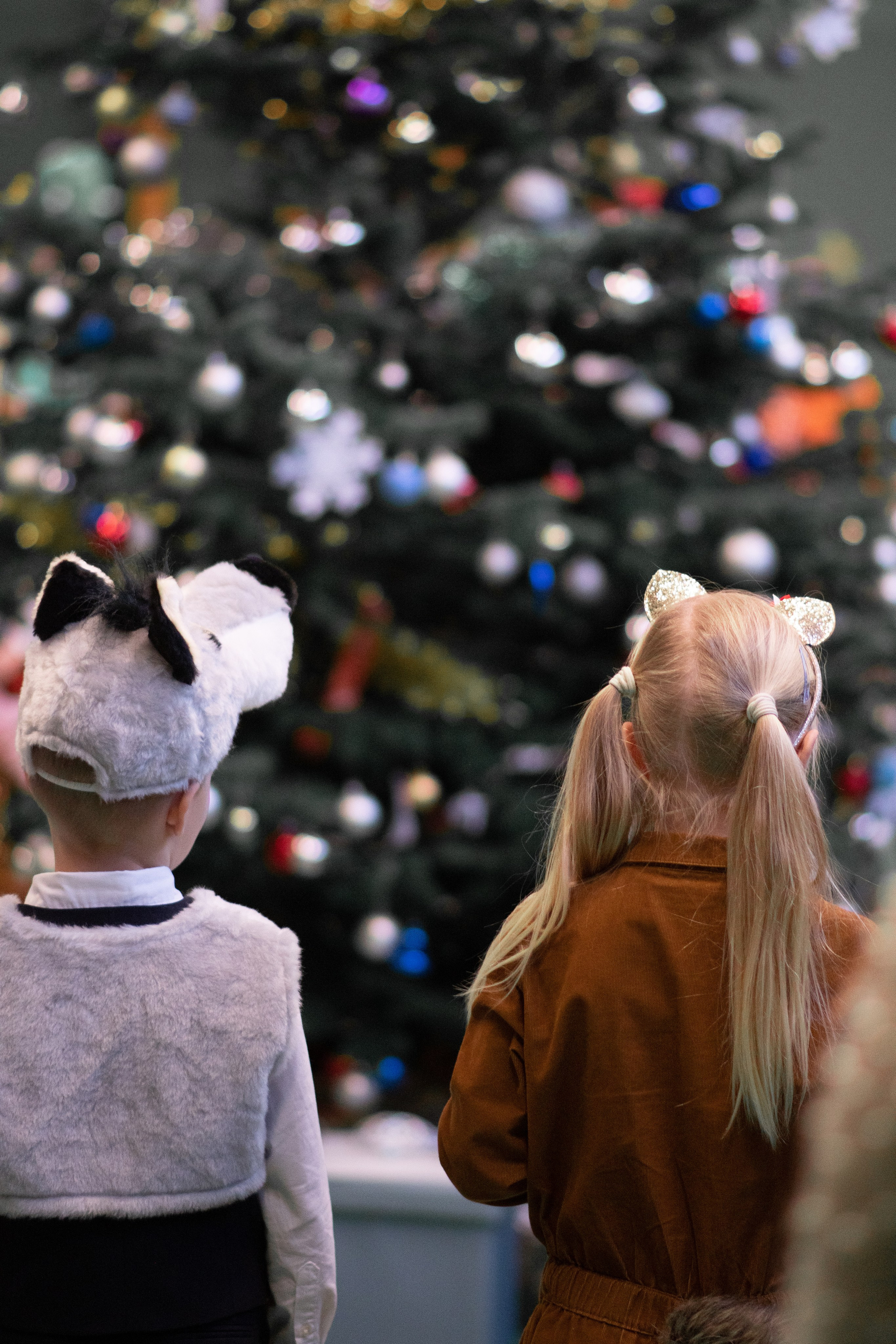 Новогодний хоровод. Семейный и детский фотограф