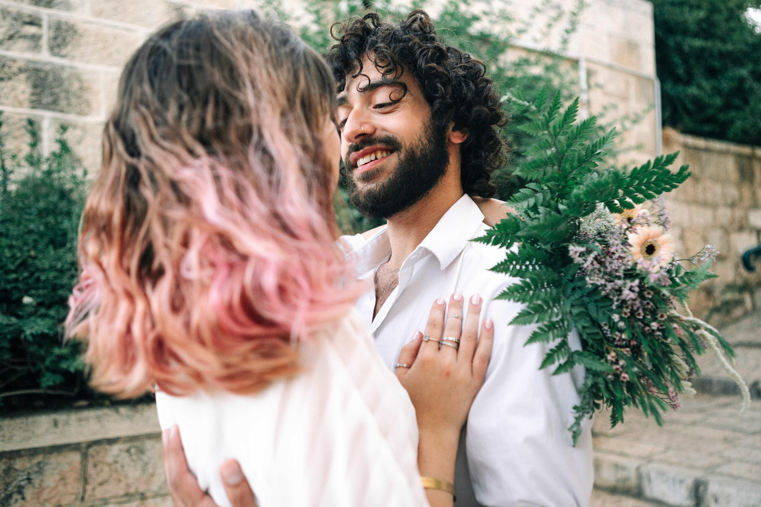 Wedding photoshoot in Yamin Moshe. Https://shi-photo.com/