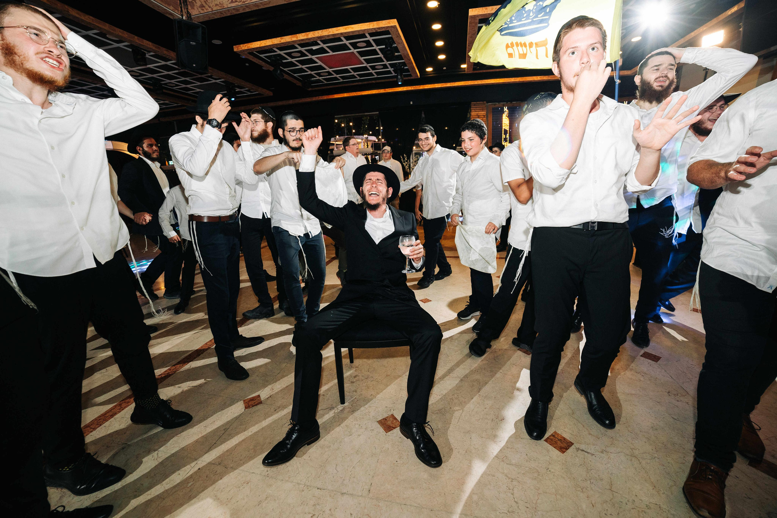 Big chabad wedding in Rishon Lezion. Https://shi-photo.com/