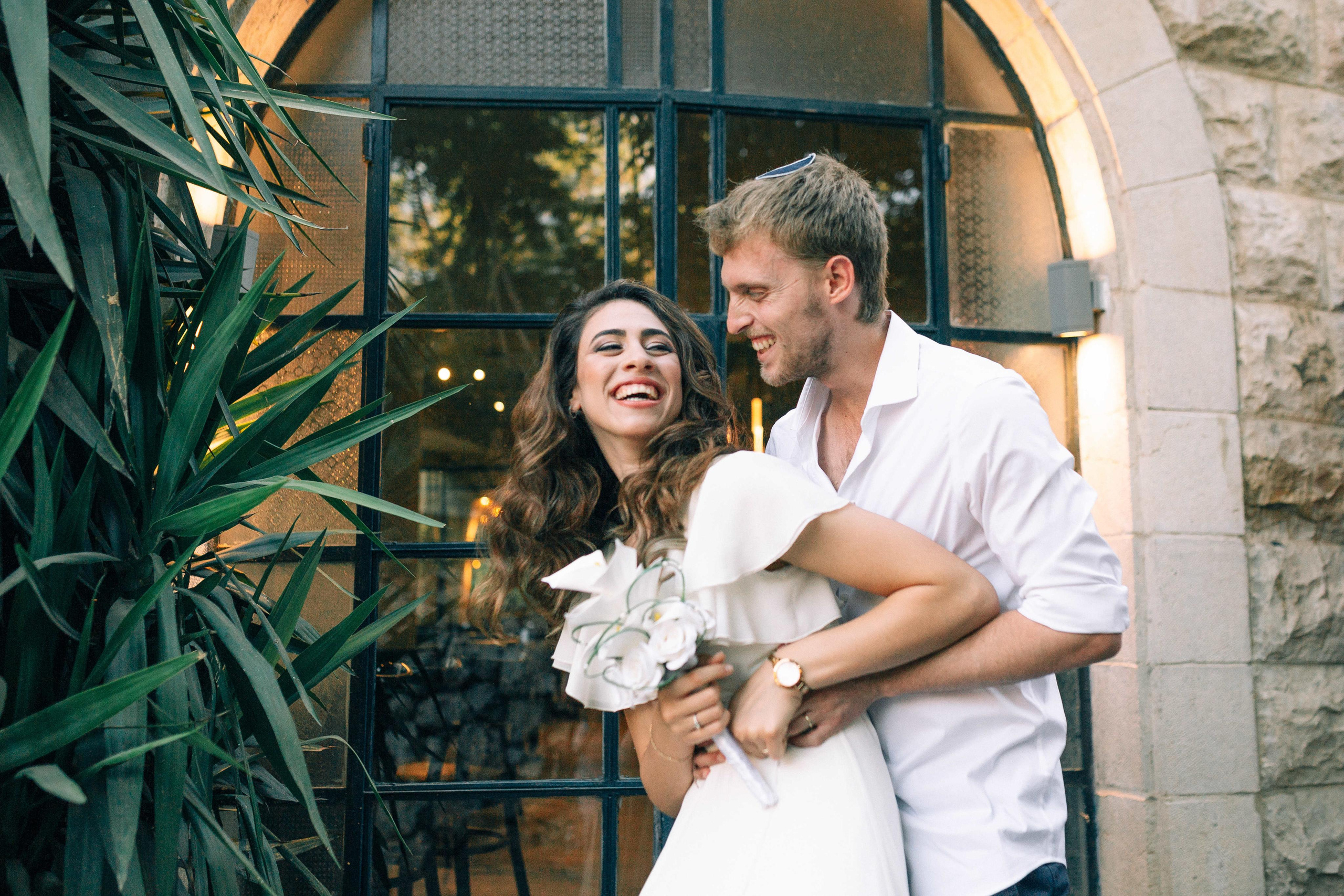 Wedding photosession in Beit HaKerem. PHOTOGRAPHER IN ISRAEL