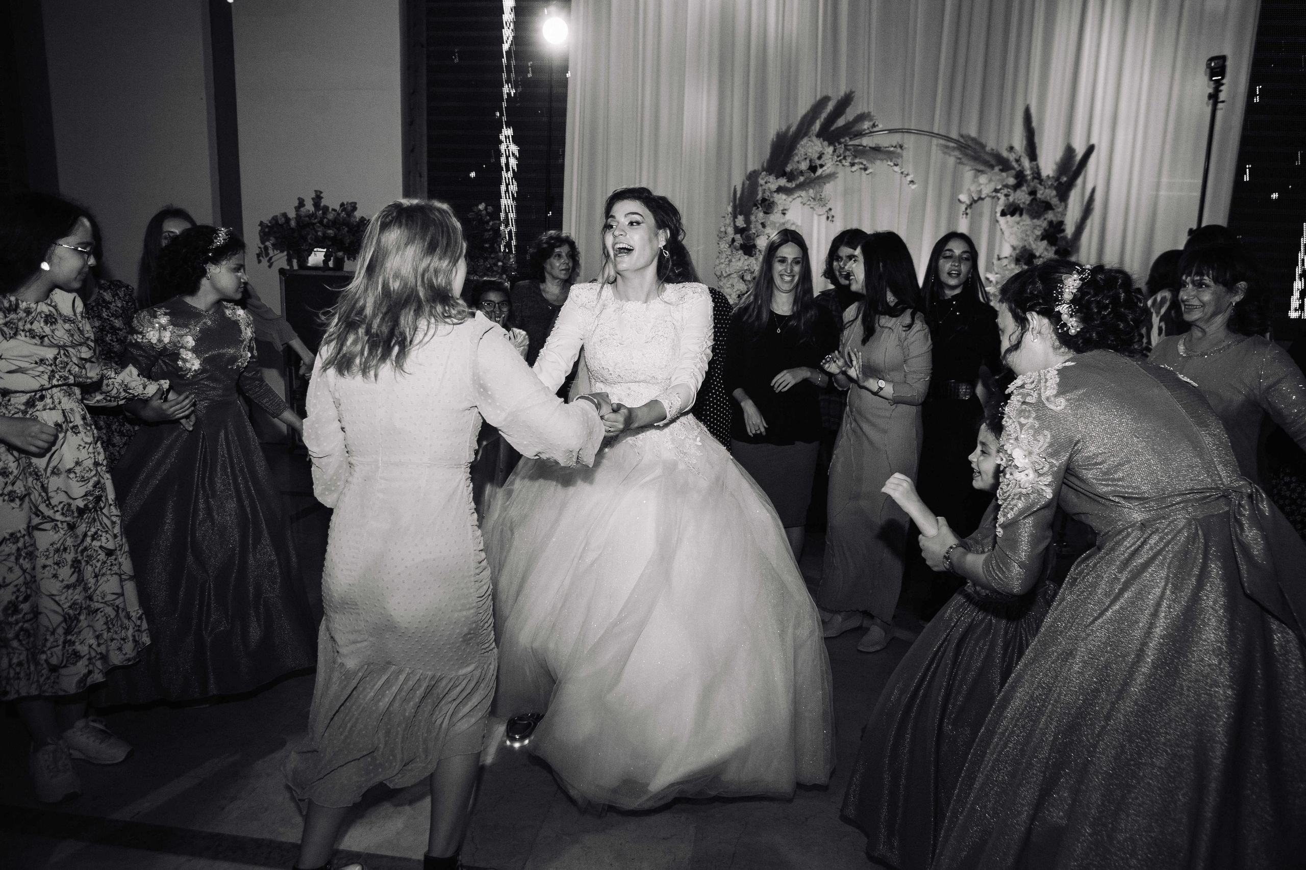 Big chabad wedding in Rishon Lezion. Https://shi-photo.com/