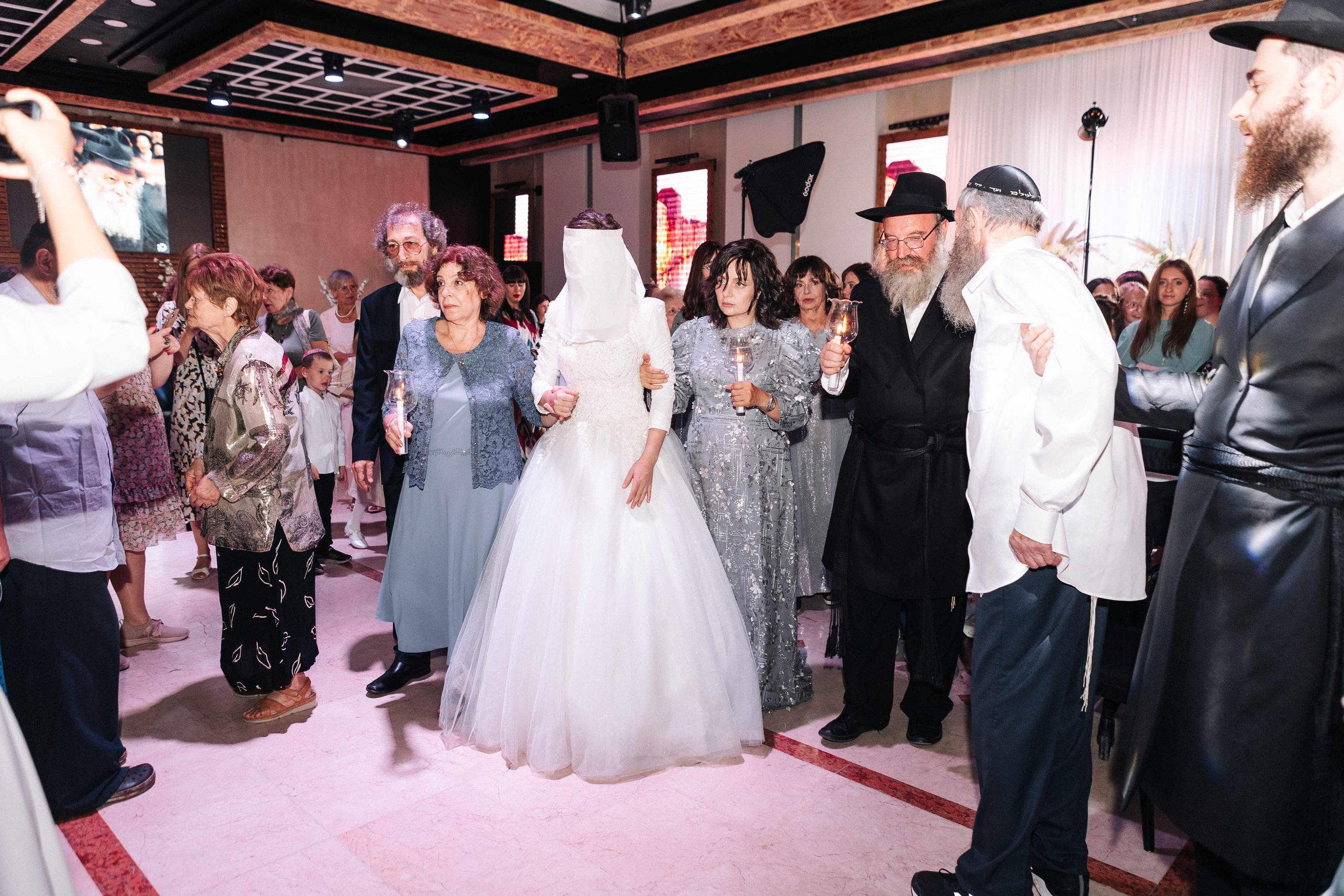 Big chabad wedding in Rishon Lezion. Https://shi-photo.com/