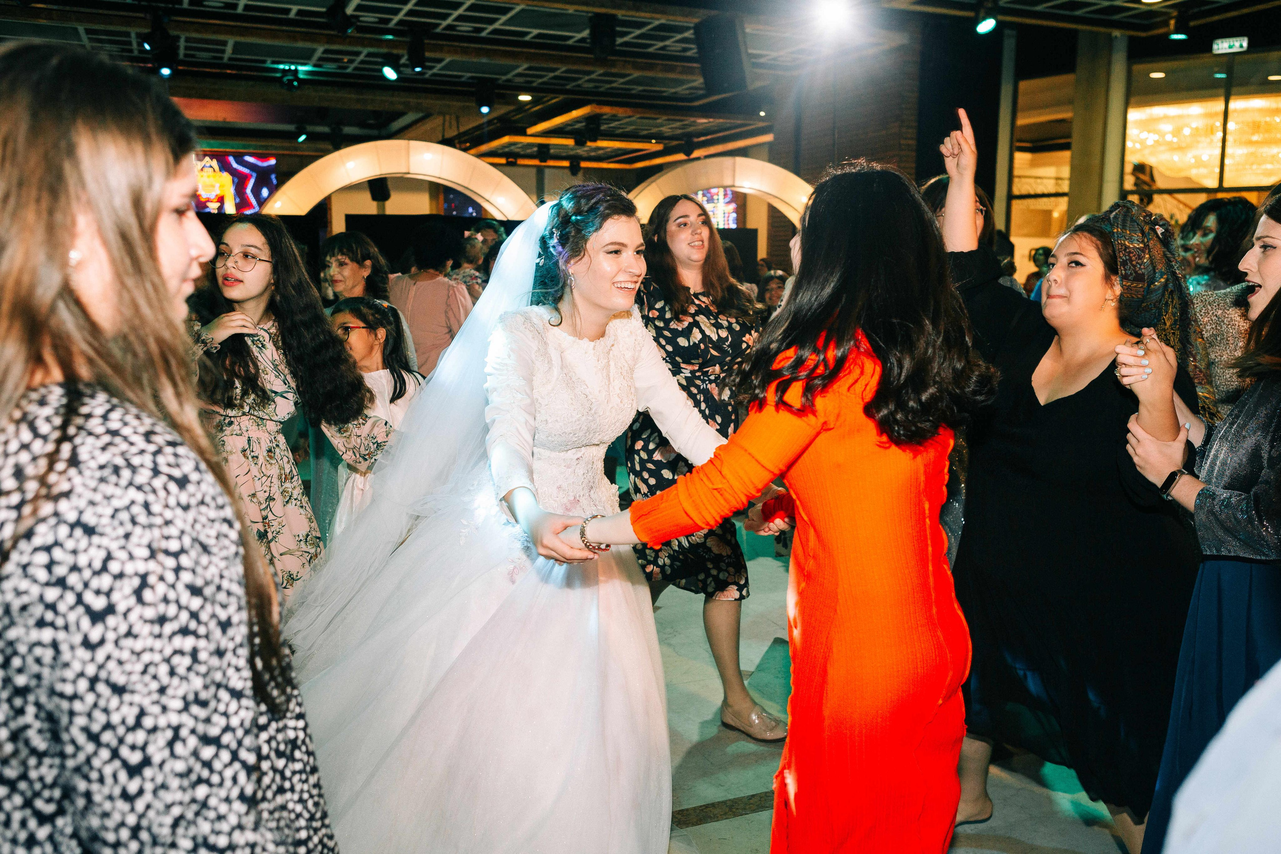 Big chabad wedding in Rishon Lezion. Https://shi-photo.com/