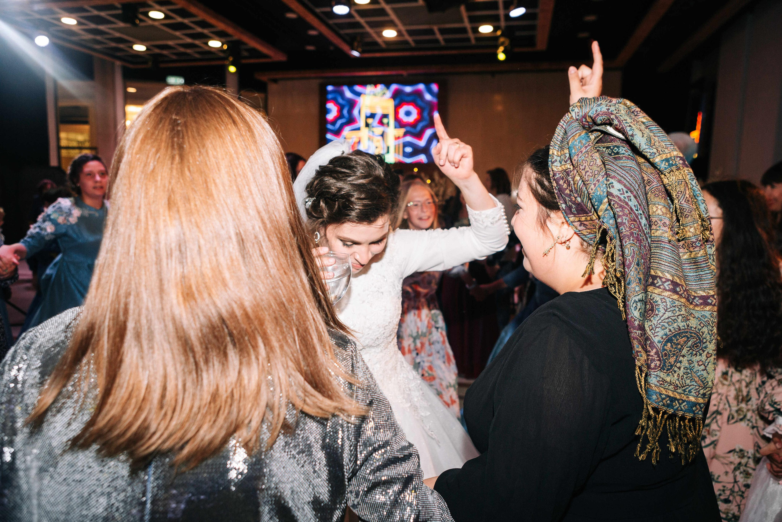 Big chabad wedding in Rishon Lezion. Https://shi-photo.com/