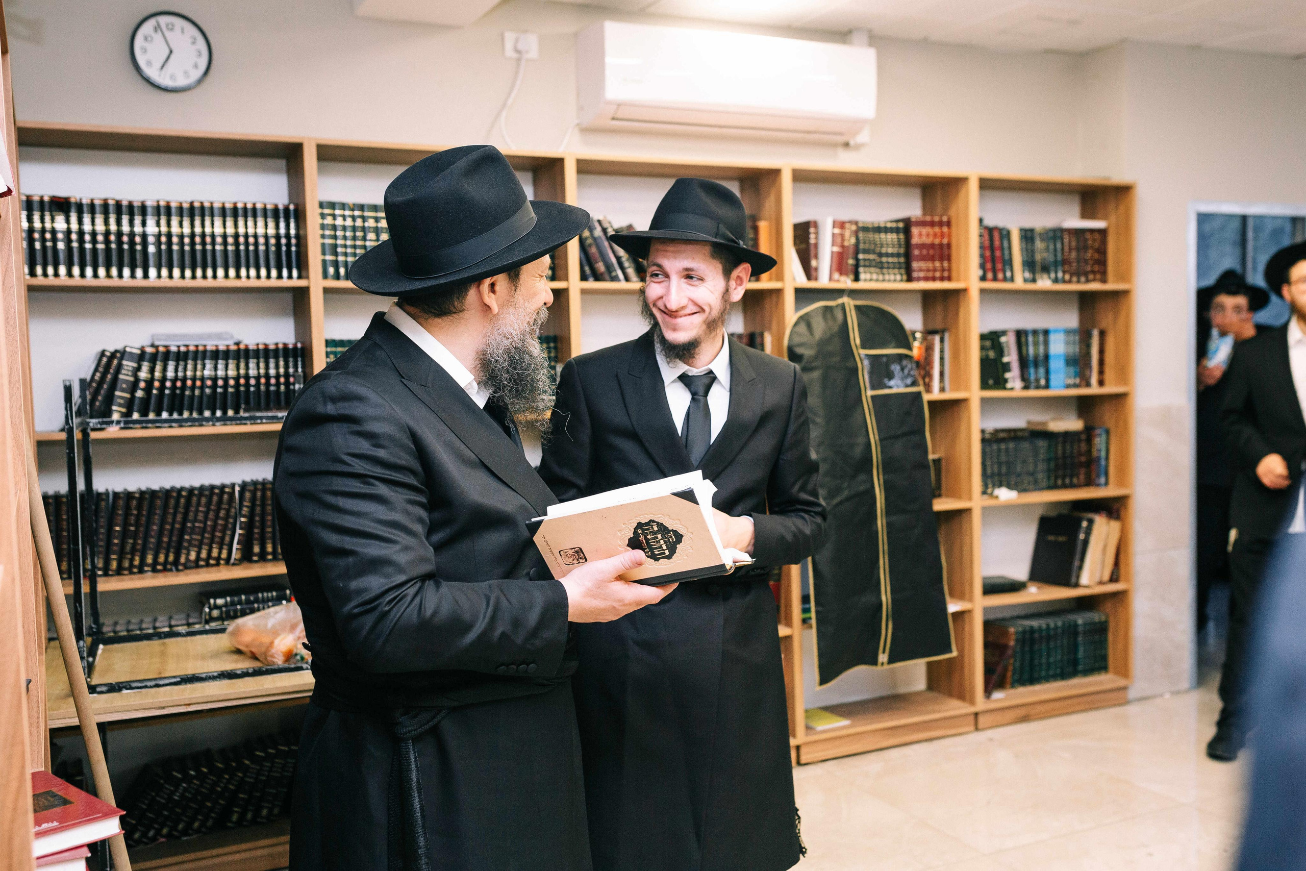 Big chabad wedding in Rishon Lezion. Https://shi-photo.com/