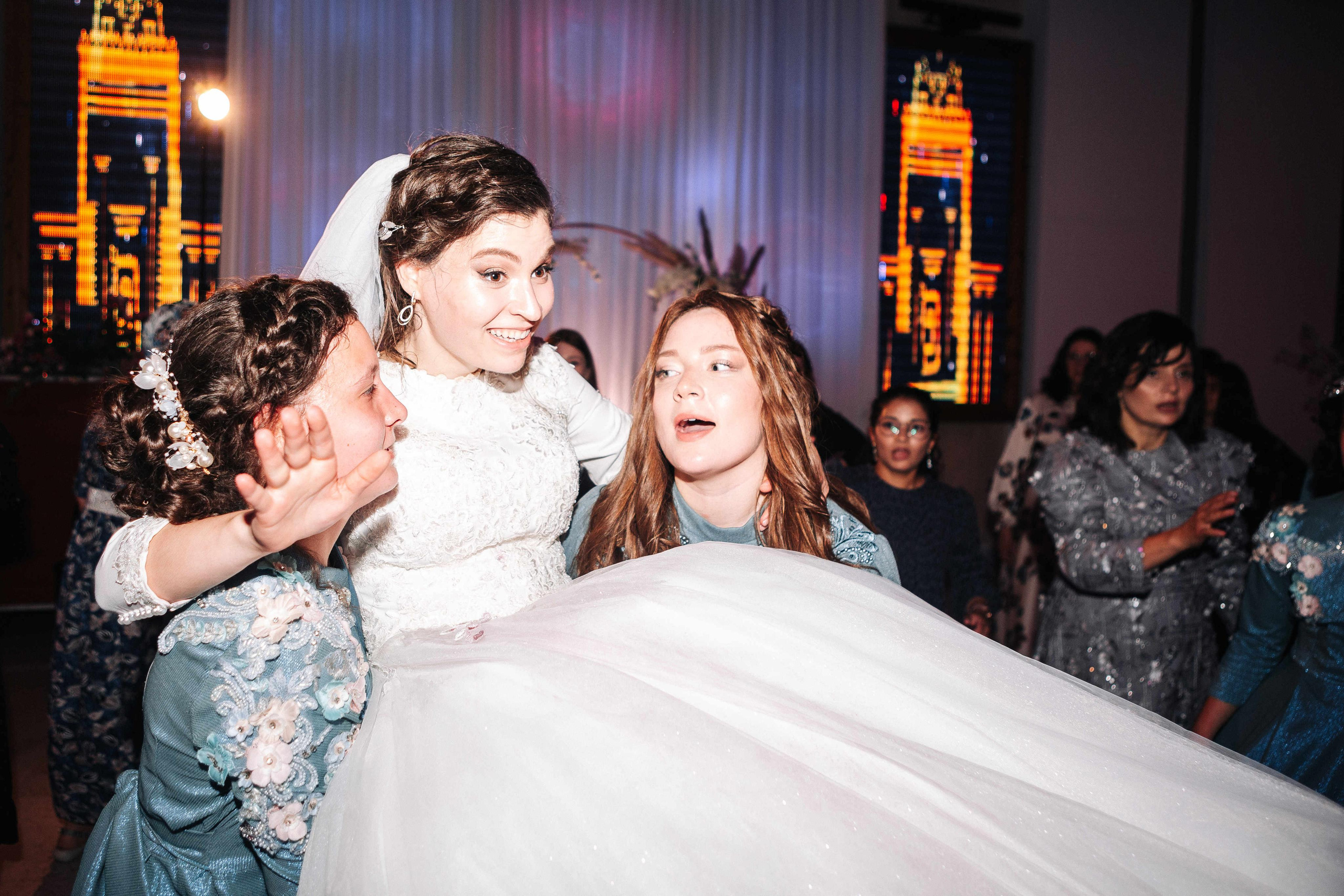 Big chabad wedding in Rishon Lezion. Https://shi-photo.com/