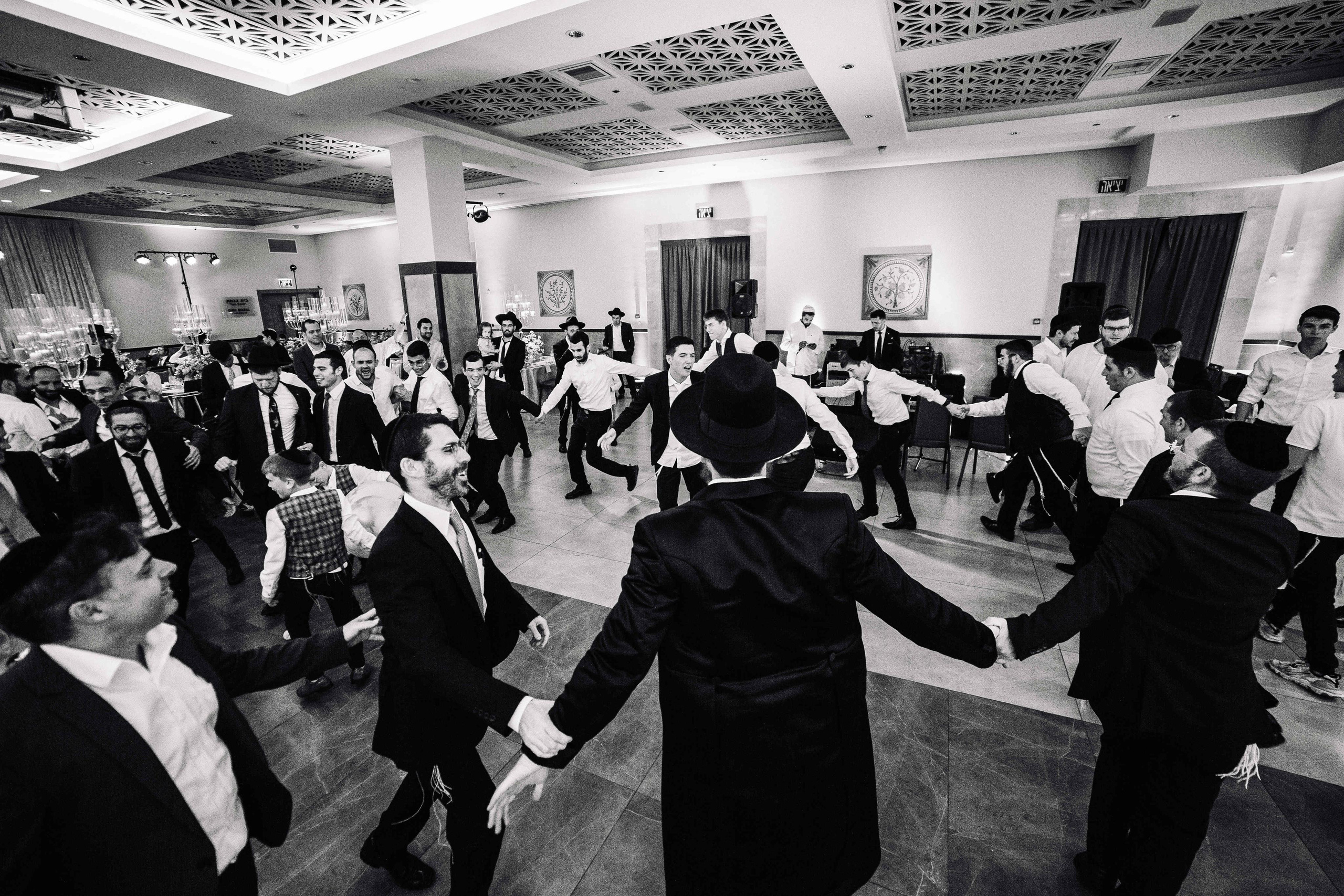 Sunset wedding in Jerusalem. PHOTOGRAPHER IN ISRAEL