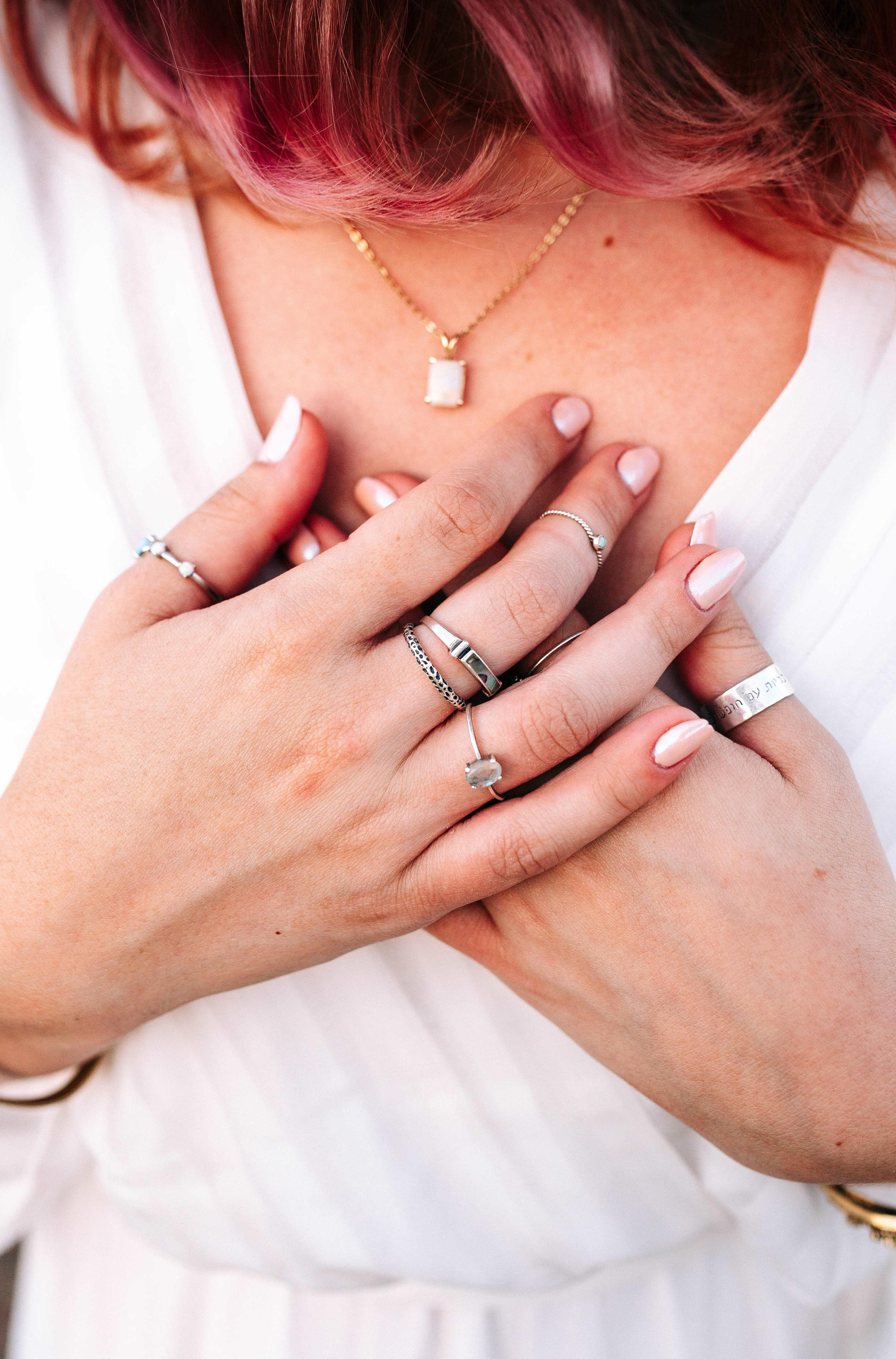 Wedding photoshoot in Yamin Moshe. Https://shi-photo.com/