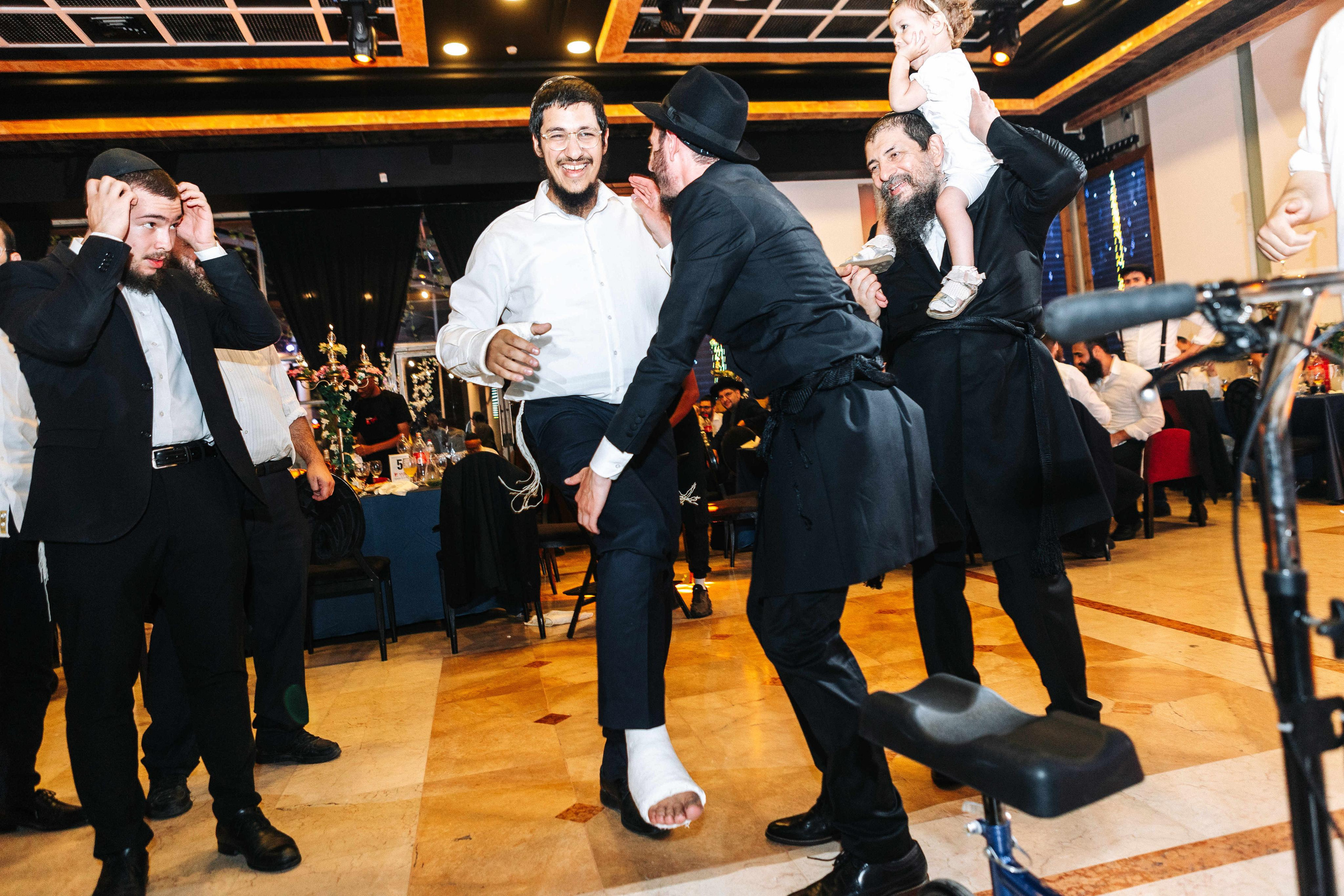Big chabad wedding in Rishon Lezion. Https://shi-photo.com/