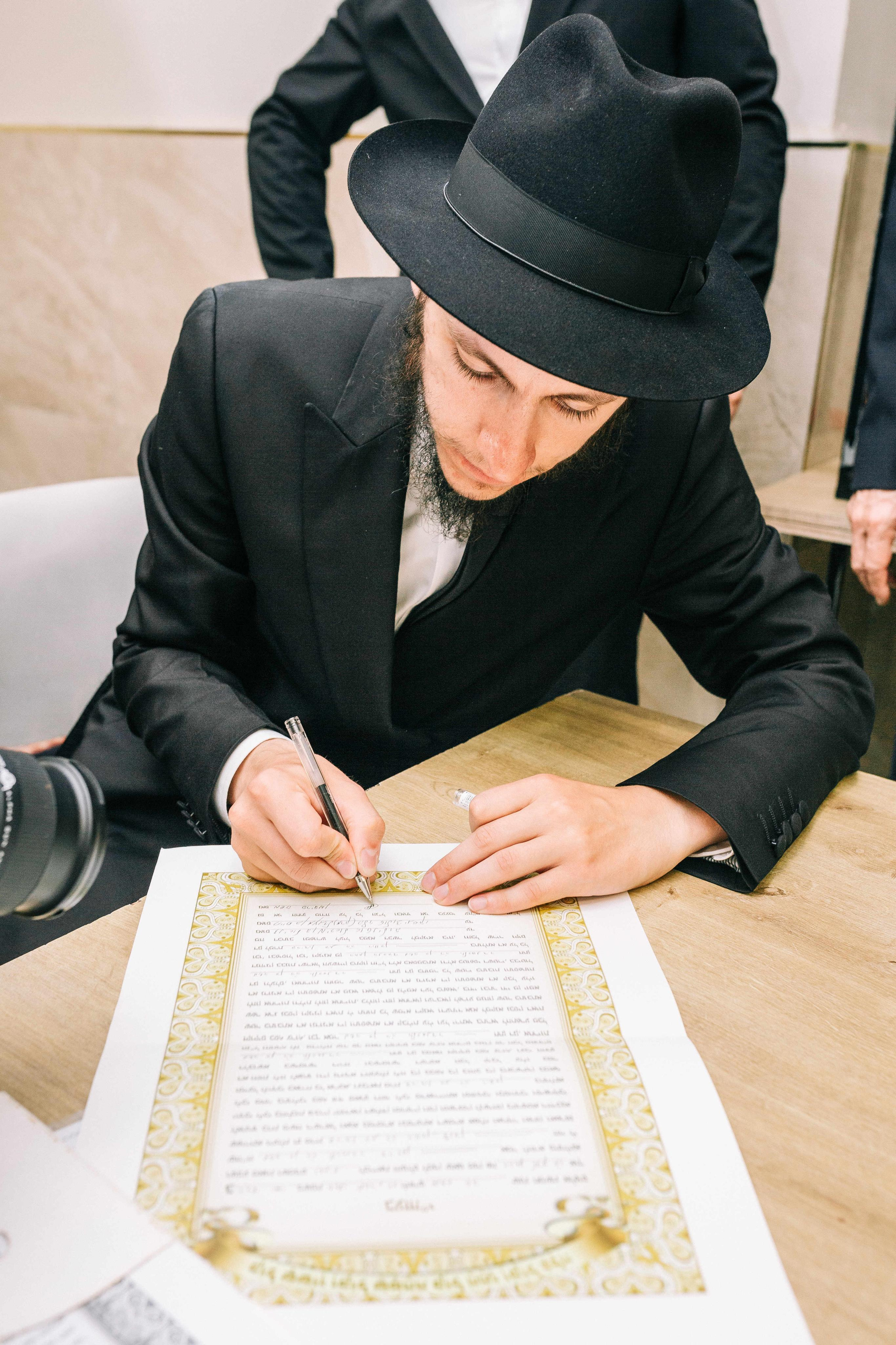 Big chabad wedding in Rishon Lezion. Https://shi-photo.com/