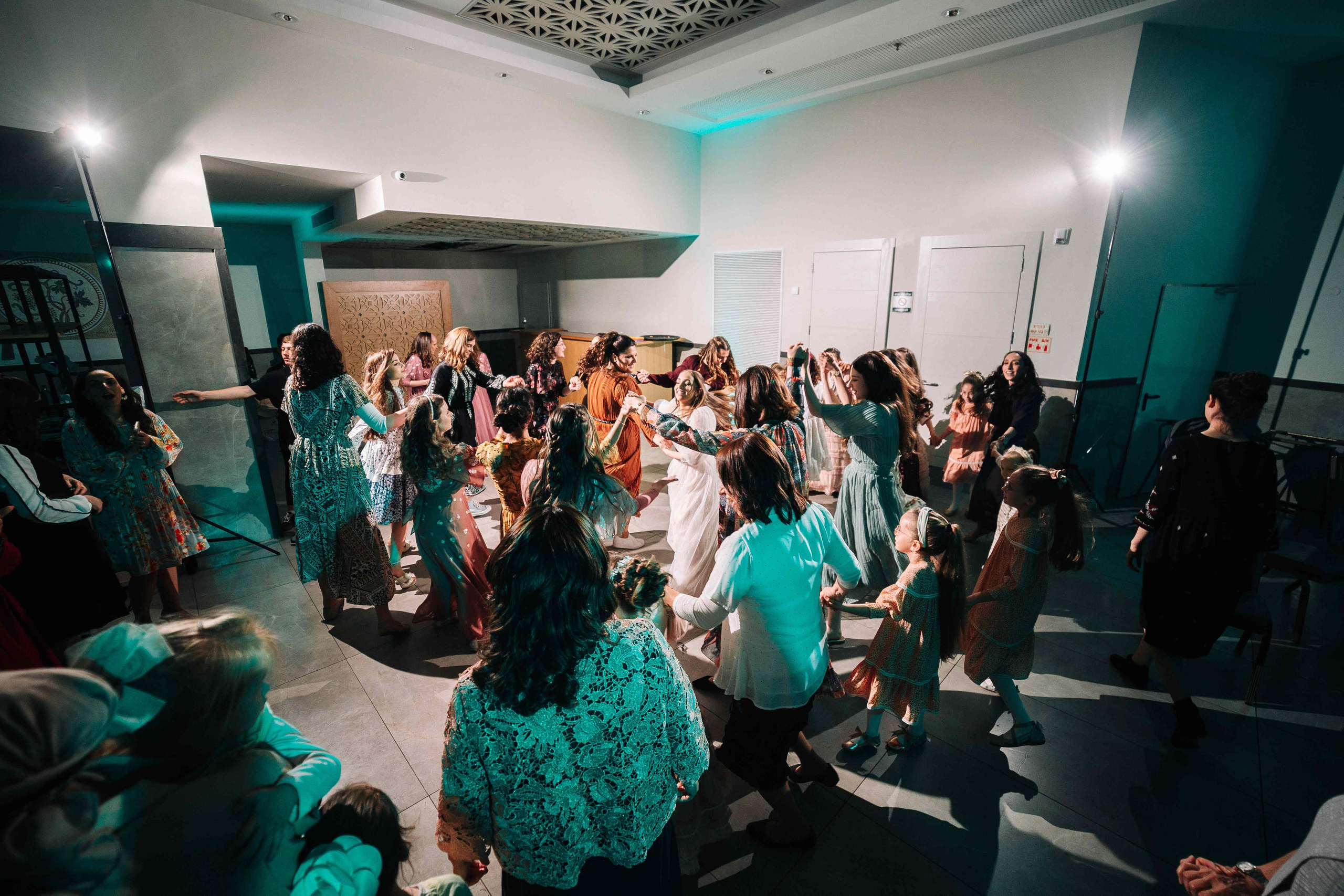 Sunset wedding in Jerusalem. PHOTOGRAPHER IN ISRAEL