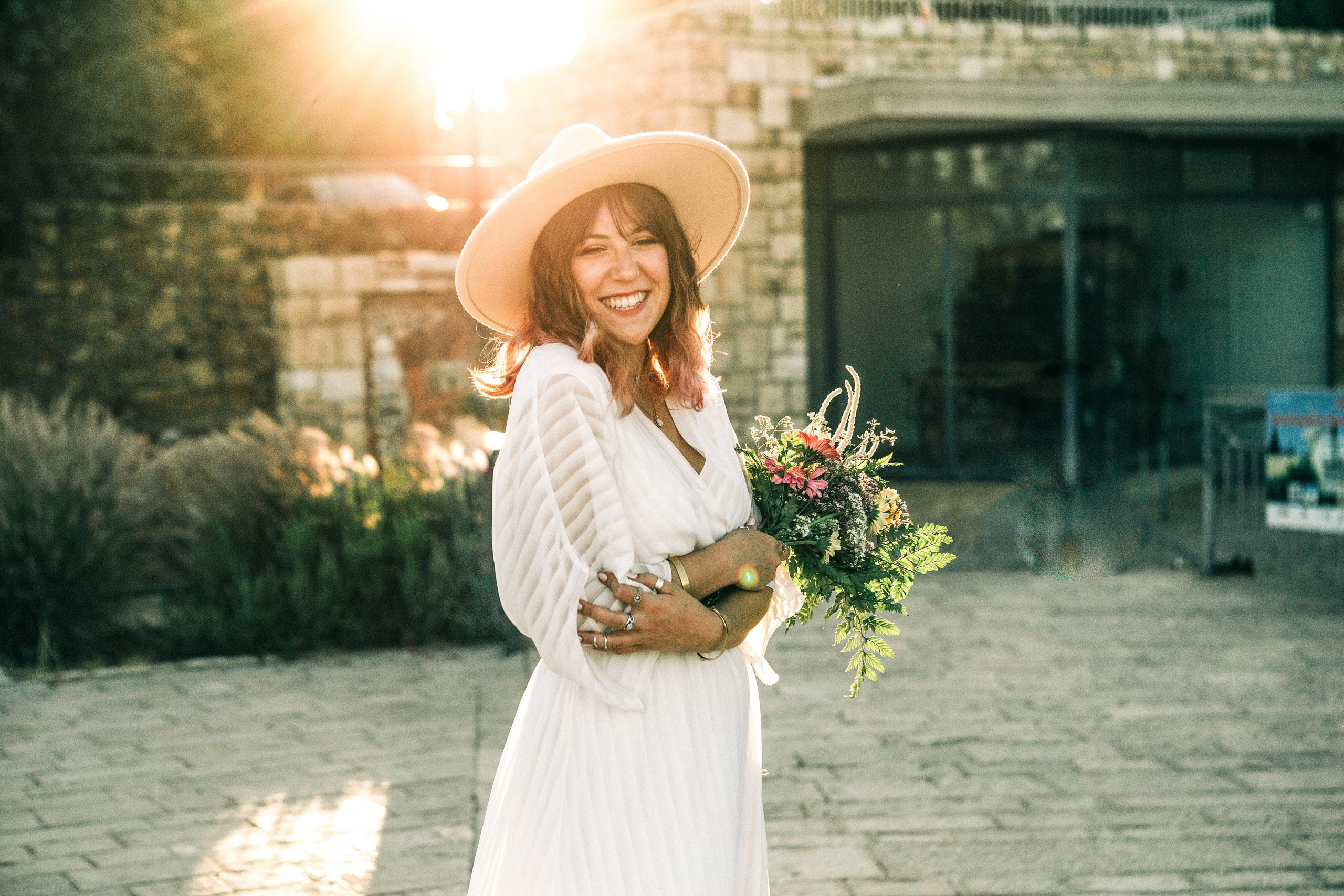 Wedding photoshoot in Yamin Moshe. Https://shi-photo.com/