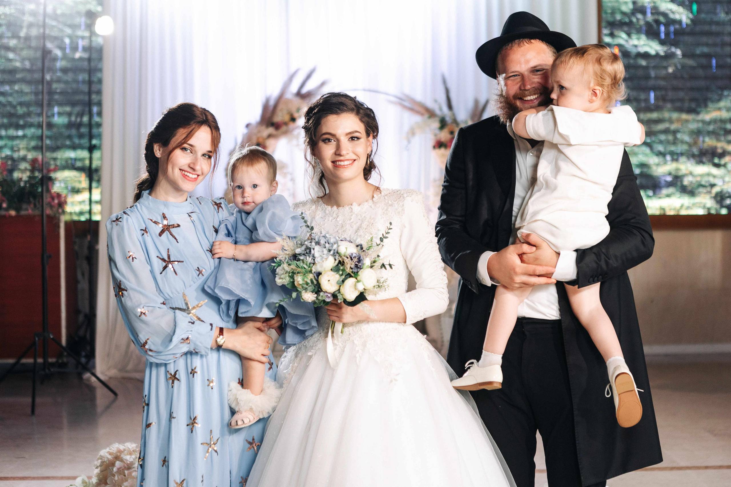 Big chabad wedding in Rishon Lezion. Https://shi-photo.com/