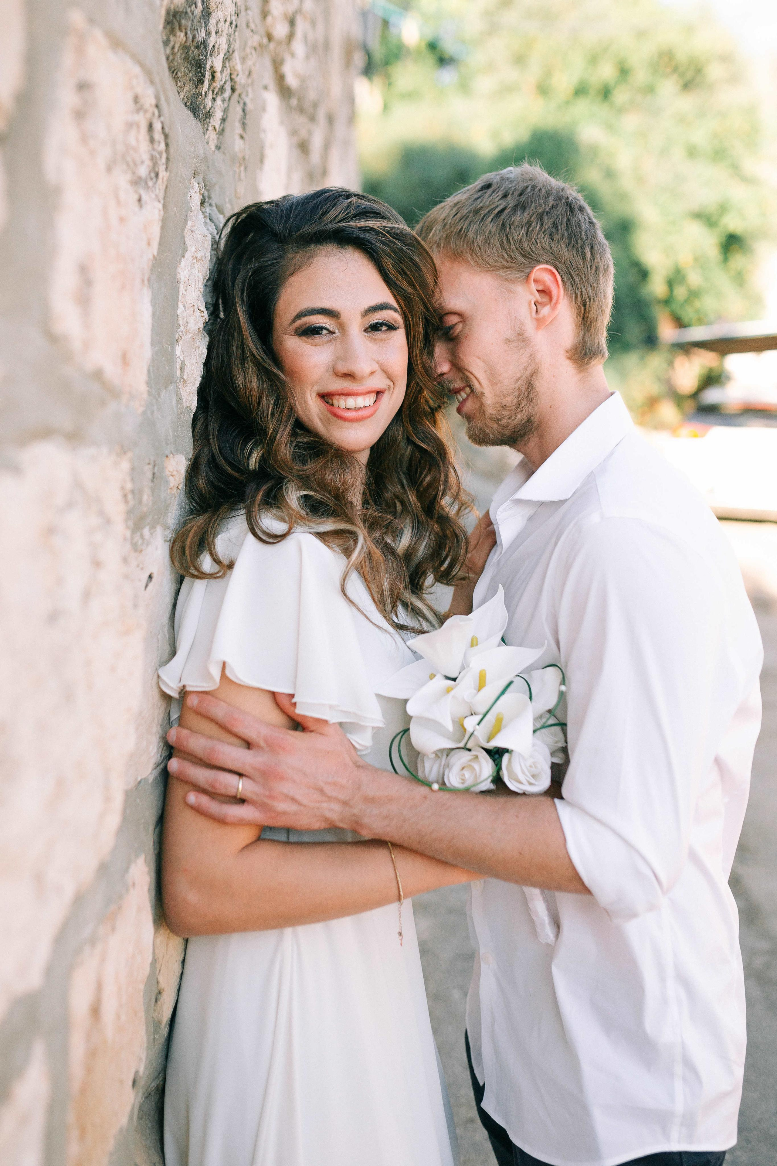 Wedding photosession in Beit HaKerem. PHOTOGRAPHER IN ISRAEL