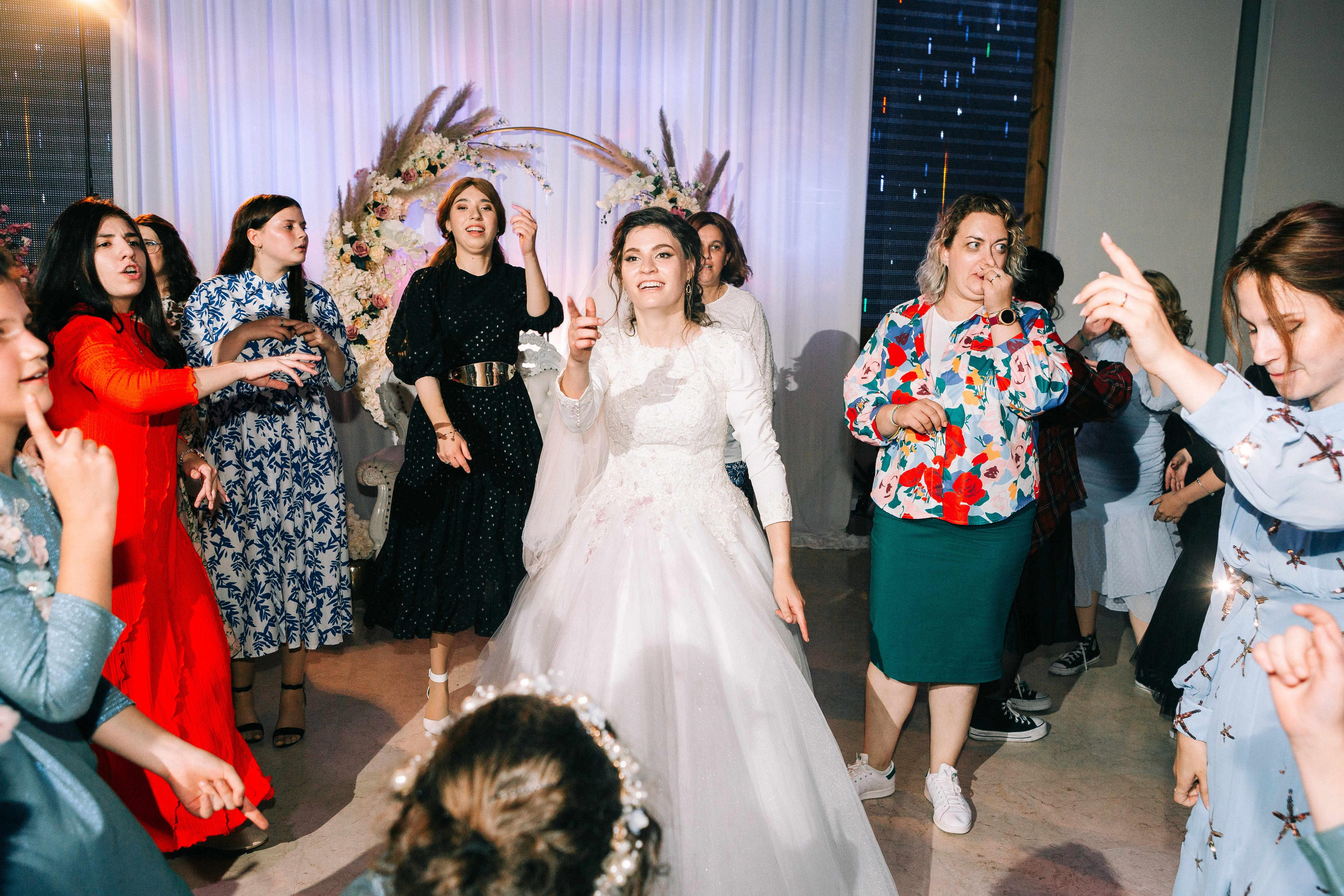 Big chabad wedding in Rishon Lezion. Https://shi-photo.com/