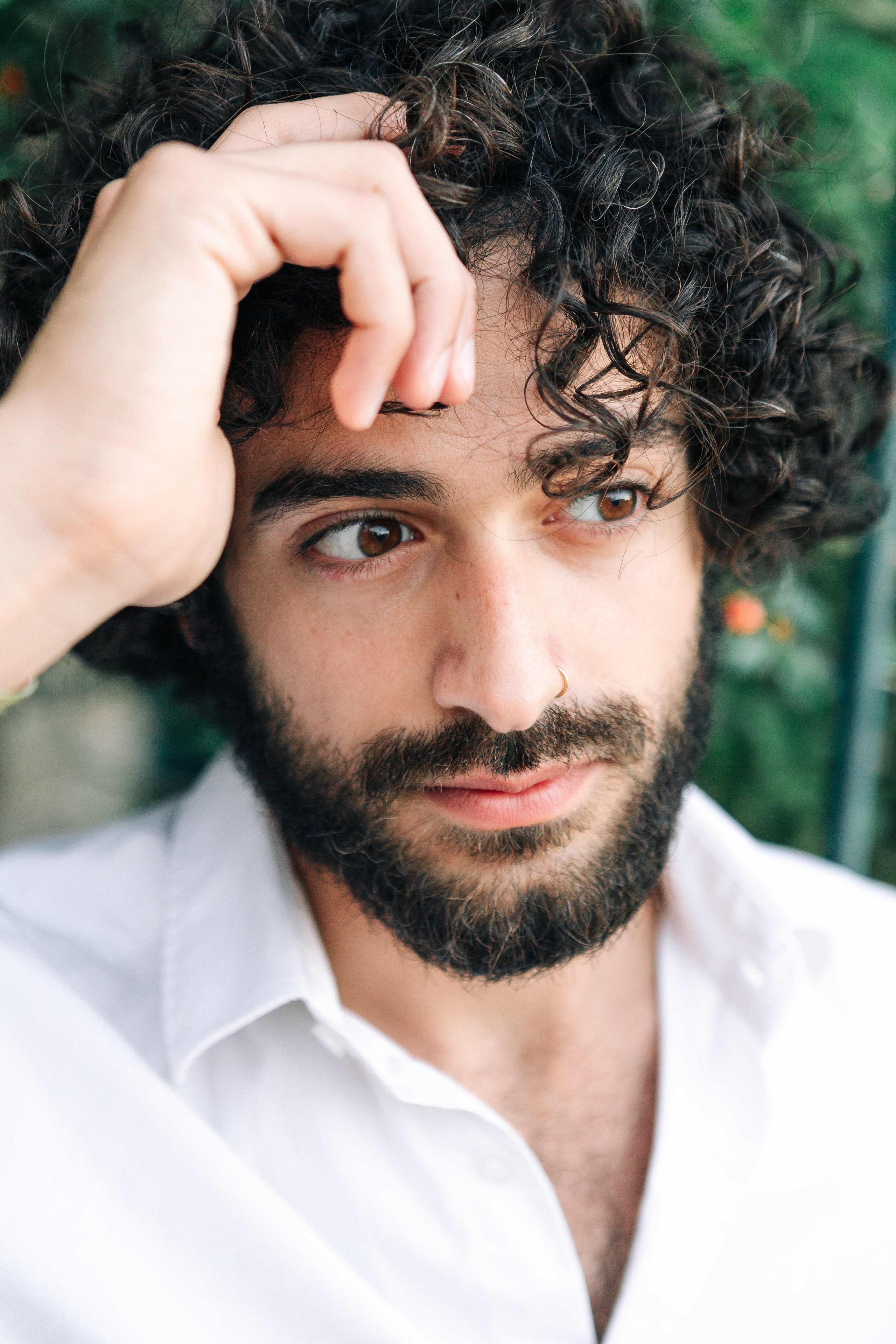 Wedding photoshoot in Yamin Moshe. Https://shi-photo.com/