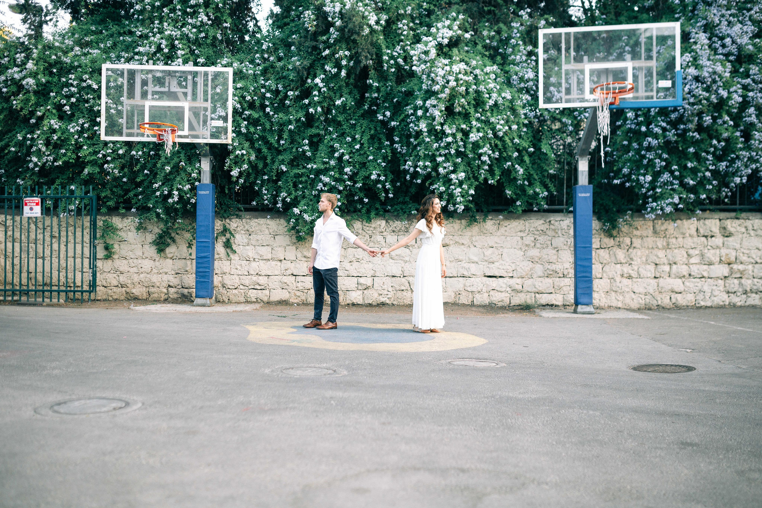Wedding photosession in Beit HaKerem. PHOTOGRAPHER IN ISRAEL