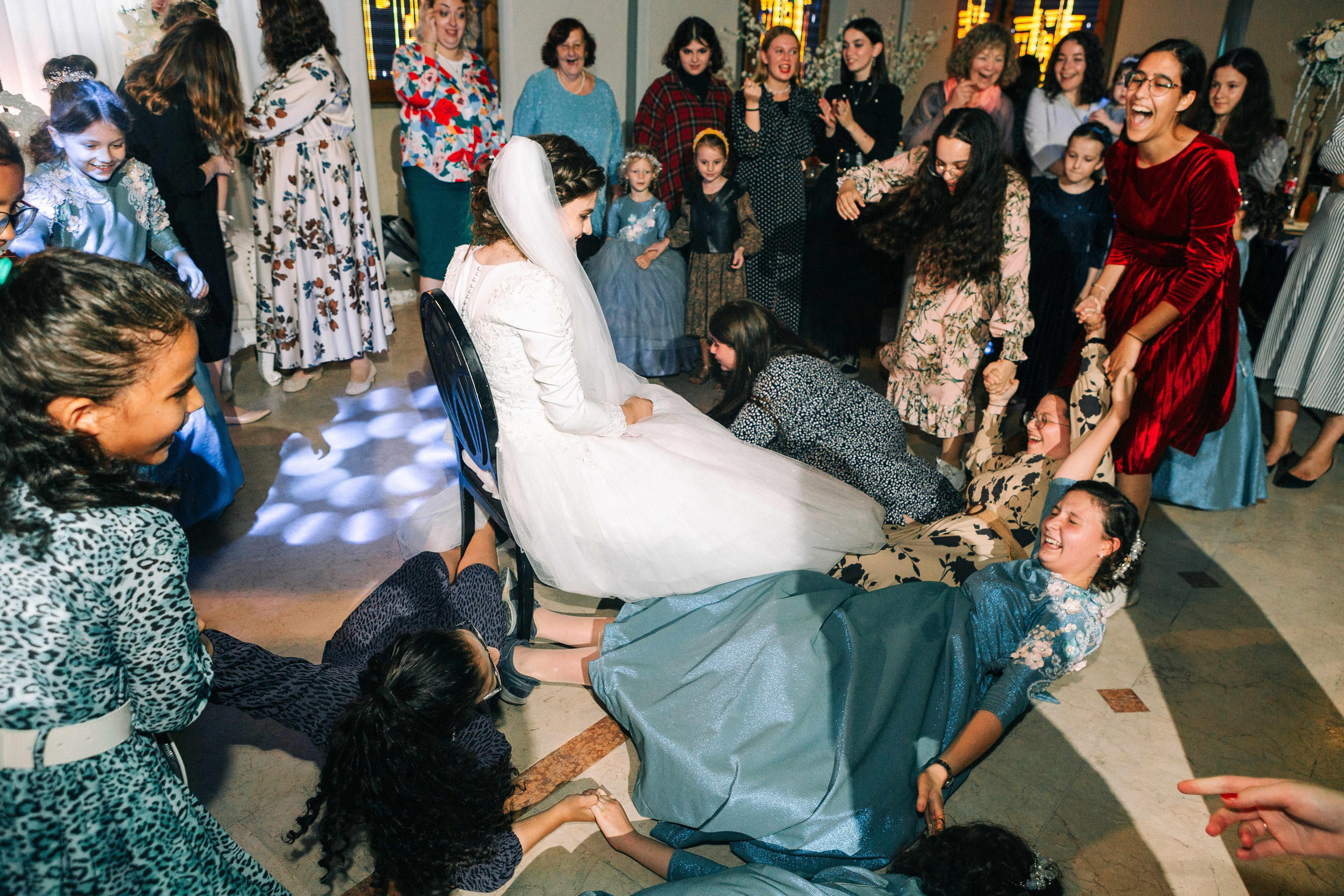 Big chabad wedding in Rishon Lezion. Https://shi-photo.com/