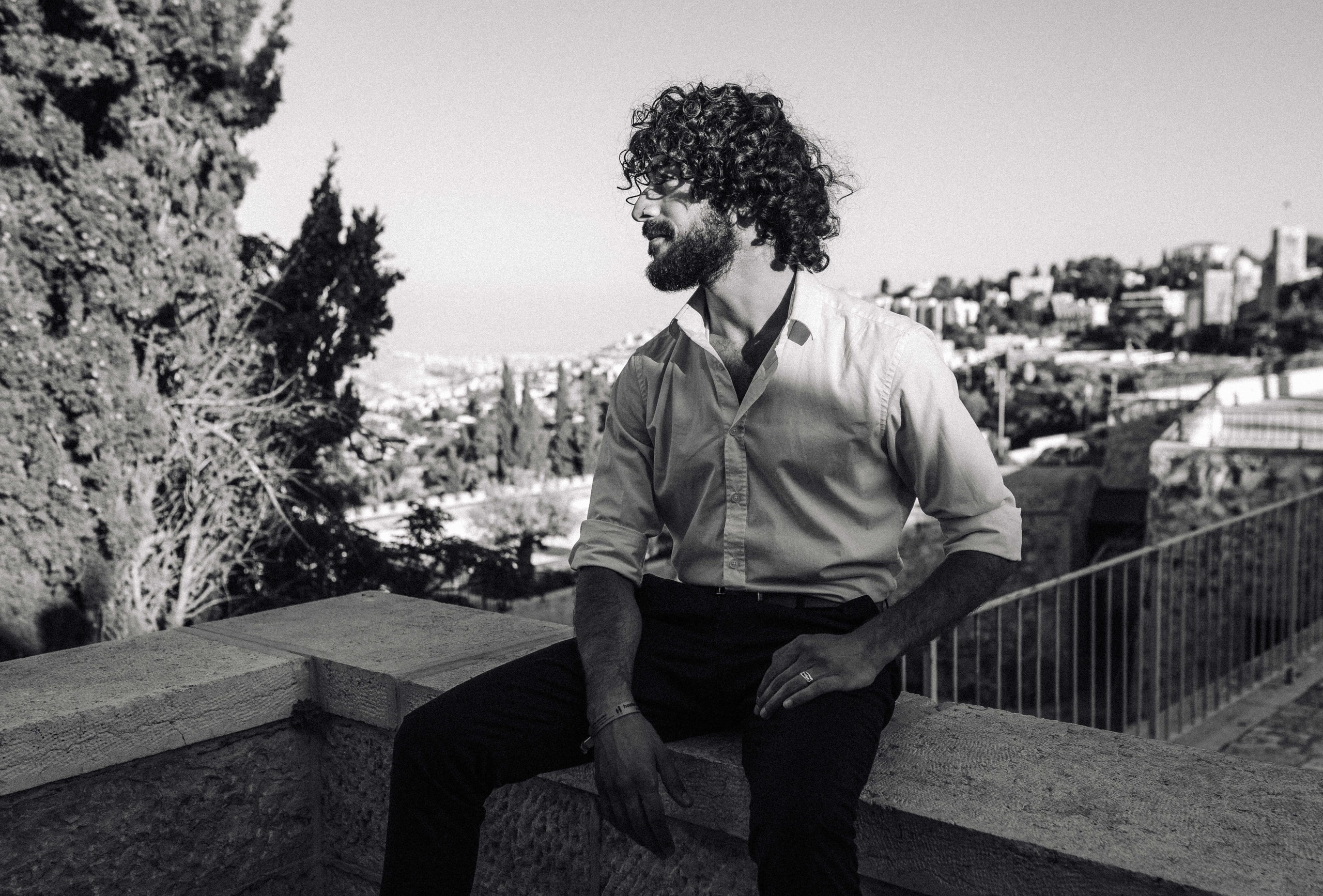 Wedding photoshoot in Yamin Moshe. Https://shi-photo.com/